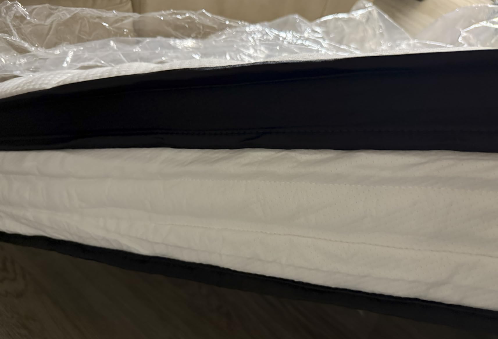 16 Inch King Size Mattress, Hybrid Memory Foam Mattress, Medium Firm for Side & Back Sleepers, Motion Isolation, Reinforced Edges, Targeted Back Support, No Fiberglass, Bed in a Box customer photo 1