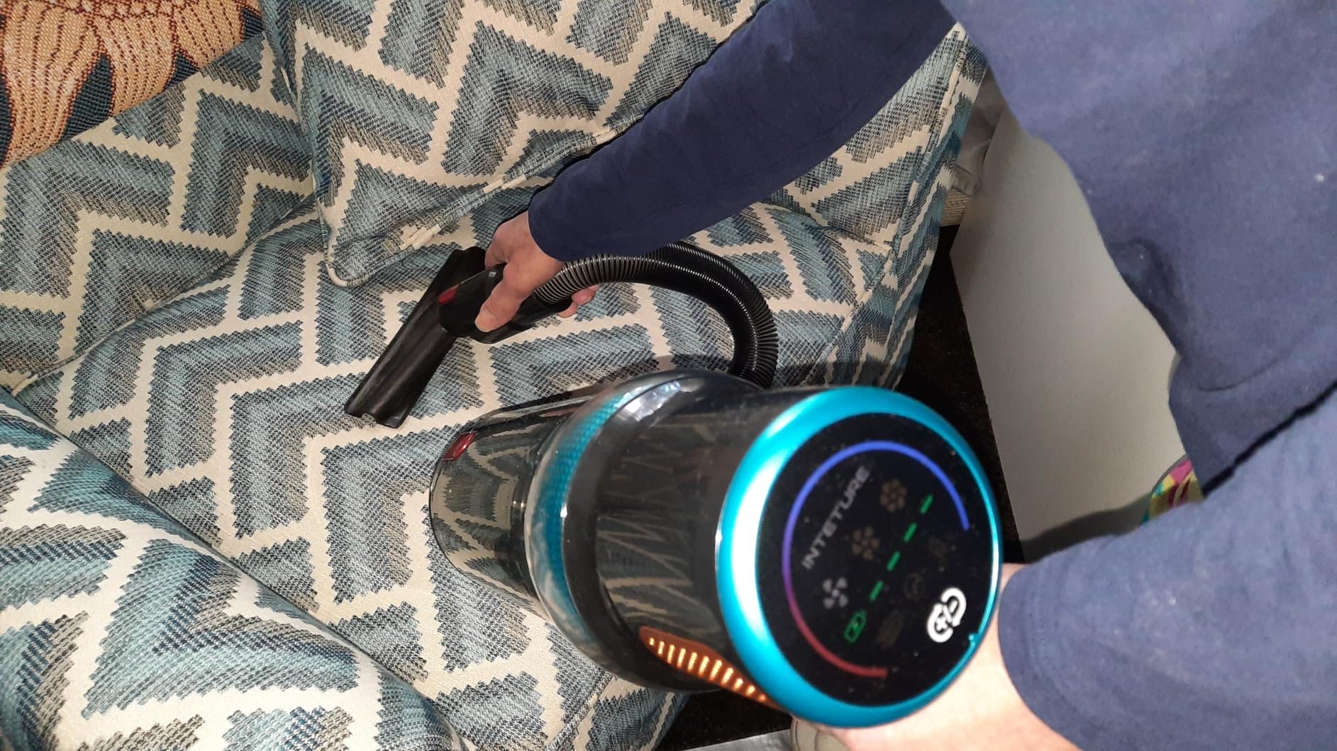Cordless Vacuum Cleaner, 650W 55KPA 70Mins Vacuum Cleaners for Home, Upgraded Stick Vacuum with 3.3Ft Extendable Hose, LED Touch Screen, Wall Charging Station, Auto Mode for Carpet Pet Hair Hard Floor customer photo 2