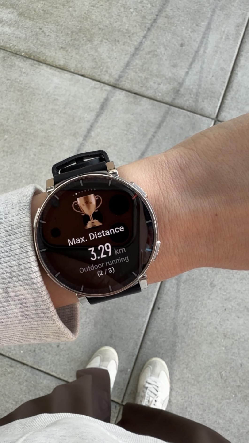 Amazfit Active 3 Premium GPS Running Smart Watch, 1.32