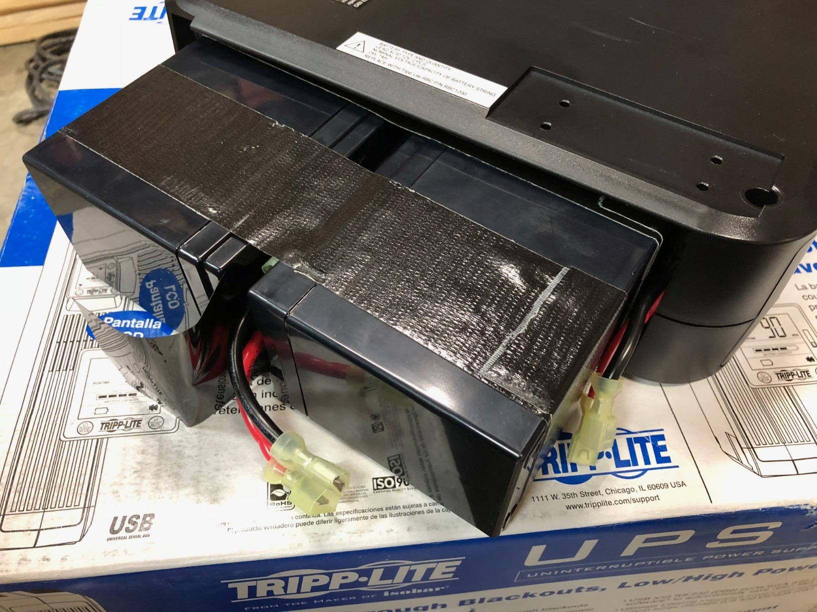 Tripp Lite SMART1200LCD 1200VA Smart UPS Battery Back Up, 700W Rack-Mount/Tower, 8 Outlets, LCD Display, AVR, USB, DB9 2URM, 3 Year Warranty & $250,000 Insurance customer photo 2
