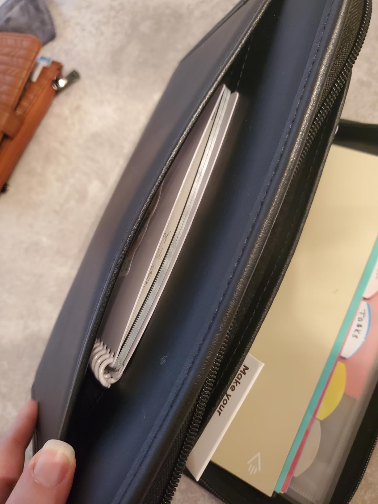 Samsill Professional Padfolio with Secure Zippered Closure, 10.1 Inch Tablet Sleeve, and 8.5 by 11 Inch Notepad, Black, Full Size customer photo 2