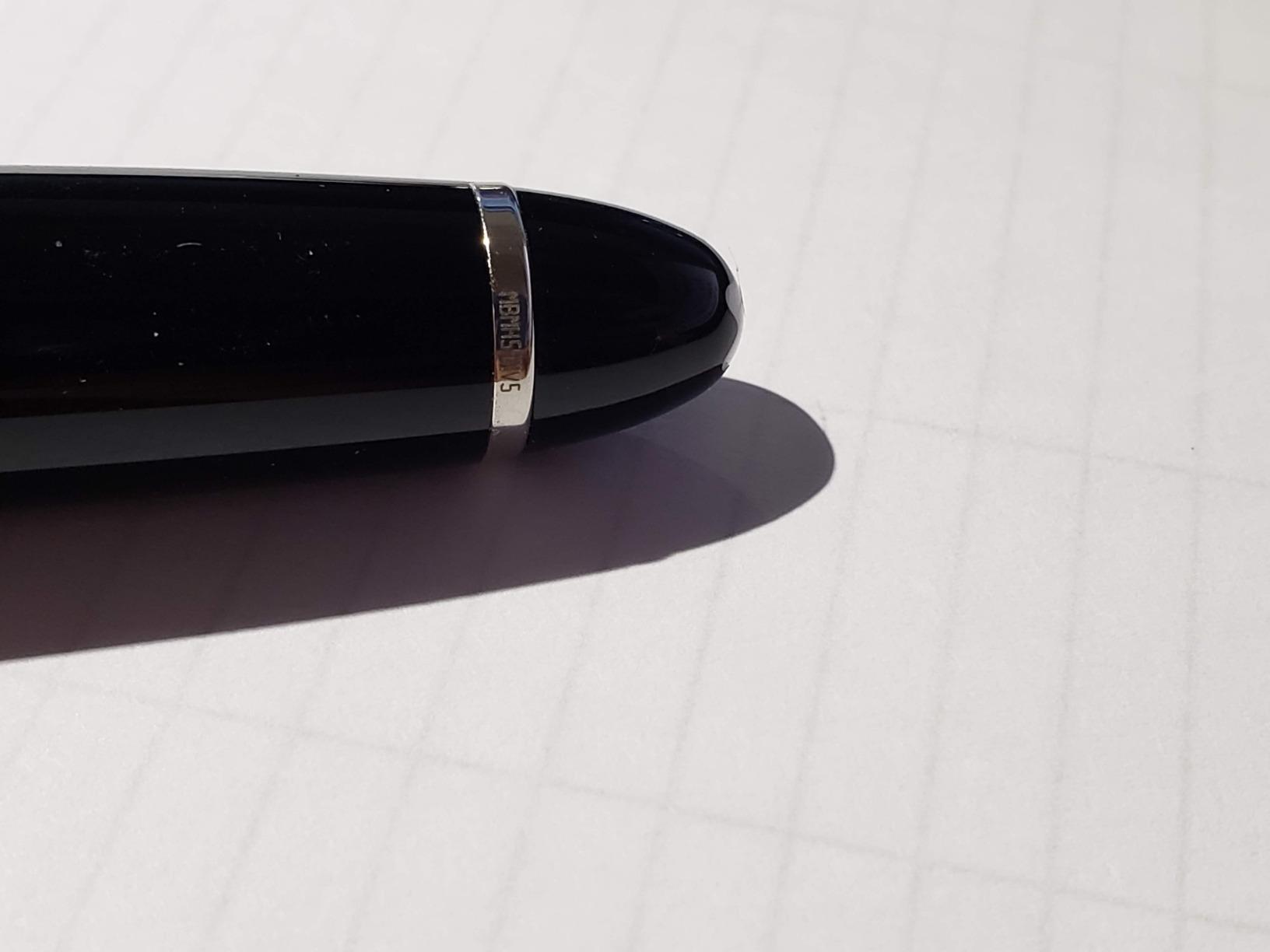 Montblanc Meisterstuck Le Grand Platinum Rollerball Pen (7571) customer photo 2