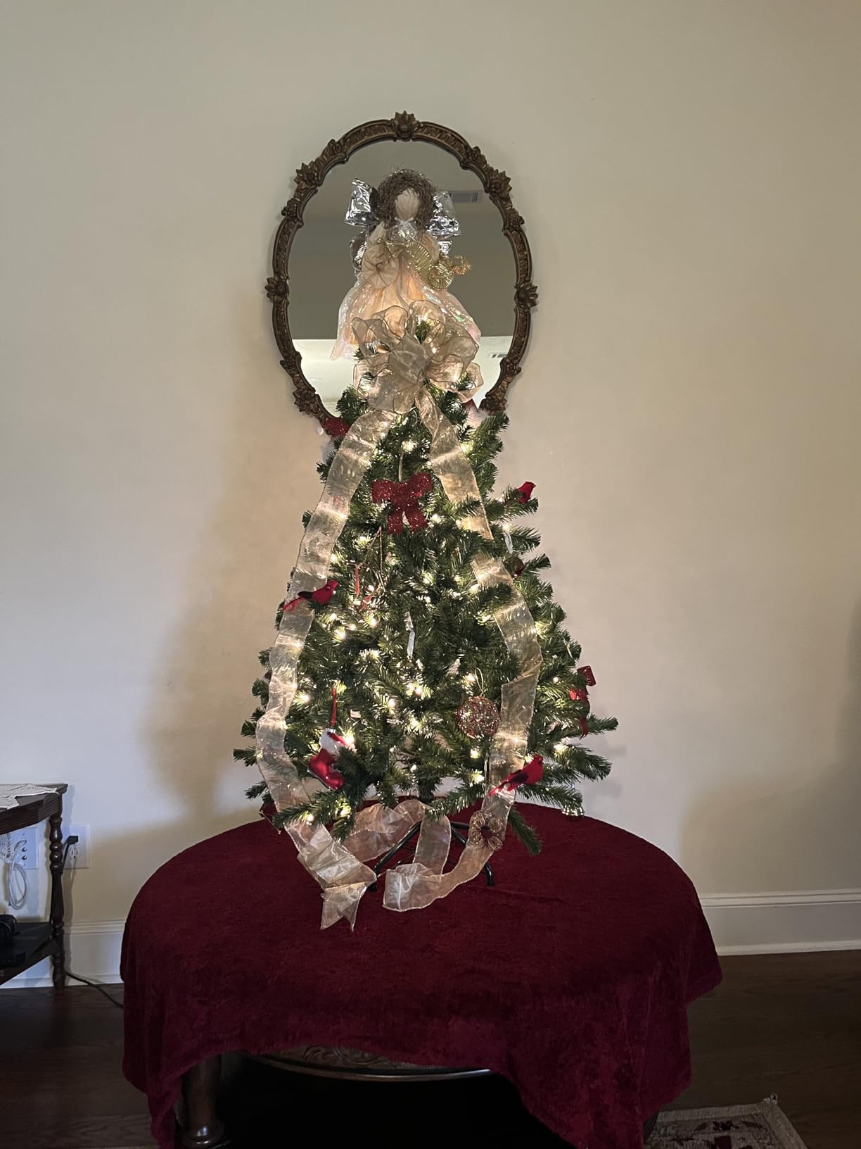National Tree Company Pre-Lit Artificial Full Christmas Tree, Green, North Valley Spruce, White Lights, Includes Stand, 9 Feet customer photo 2