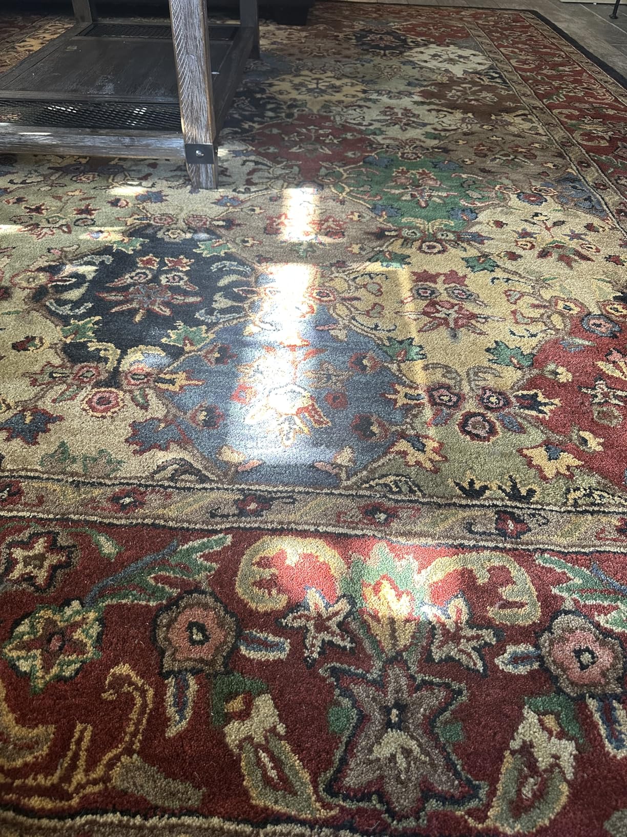 SAFAVIEH Heritage Collection Runner Rug - 2'3