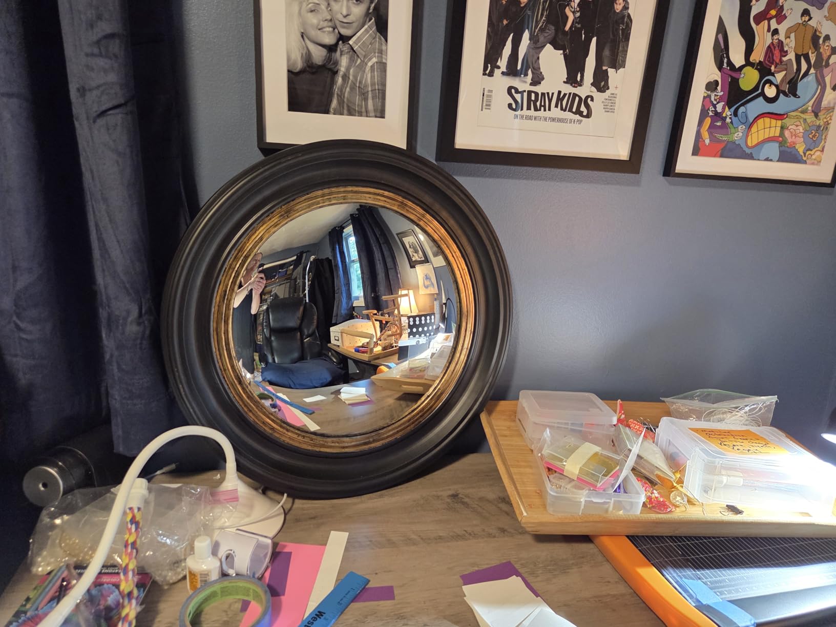 Howard Elliott Patterson Convex Round Hanging Accent Wall Mirror, Matte Black and Silver Leaf, for Bedroom Entrway or Any Room, 16 Inch customer photo 1
