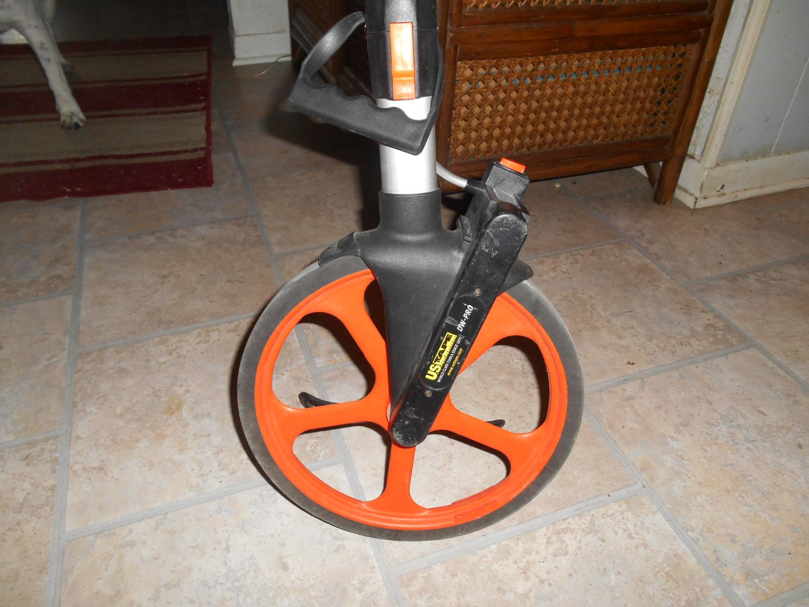 US Tape 68901 DuraWheel DW-PRO 12.5 Inch Professional Measuring Wheel - Ft/10ths customer photo 1