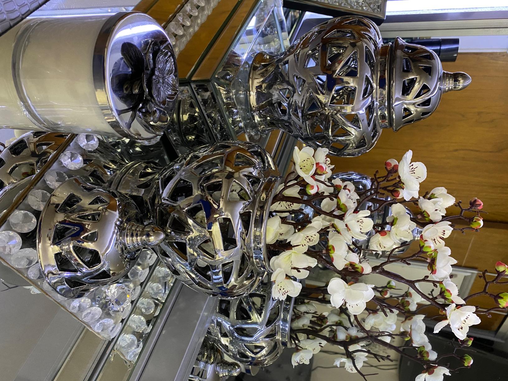 Michael Aram Black Orchid Candle customer photo 2