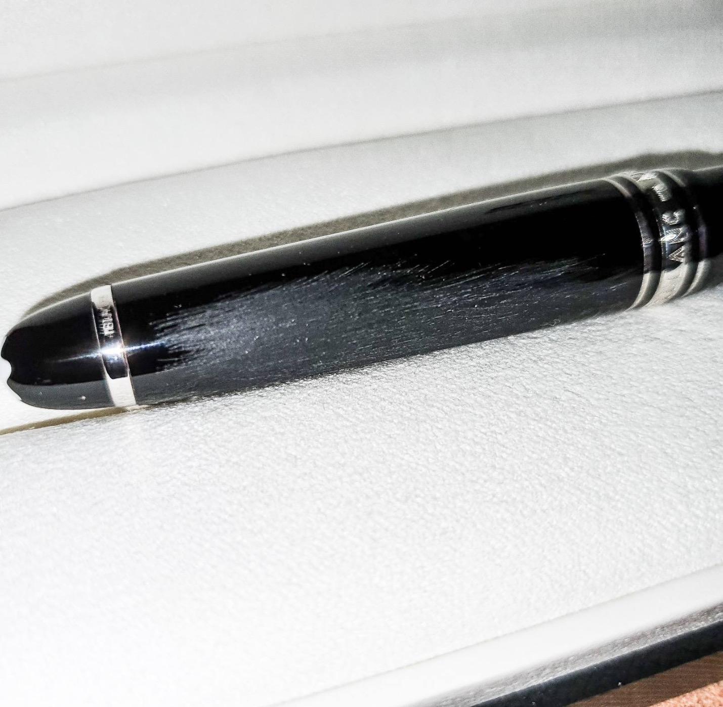 Montblanc 145 Meisterstuck Classique Platinum Fountain Pen, Medium Nib (106522) customer photo 1