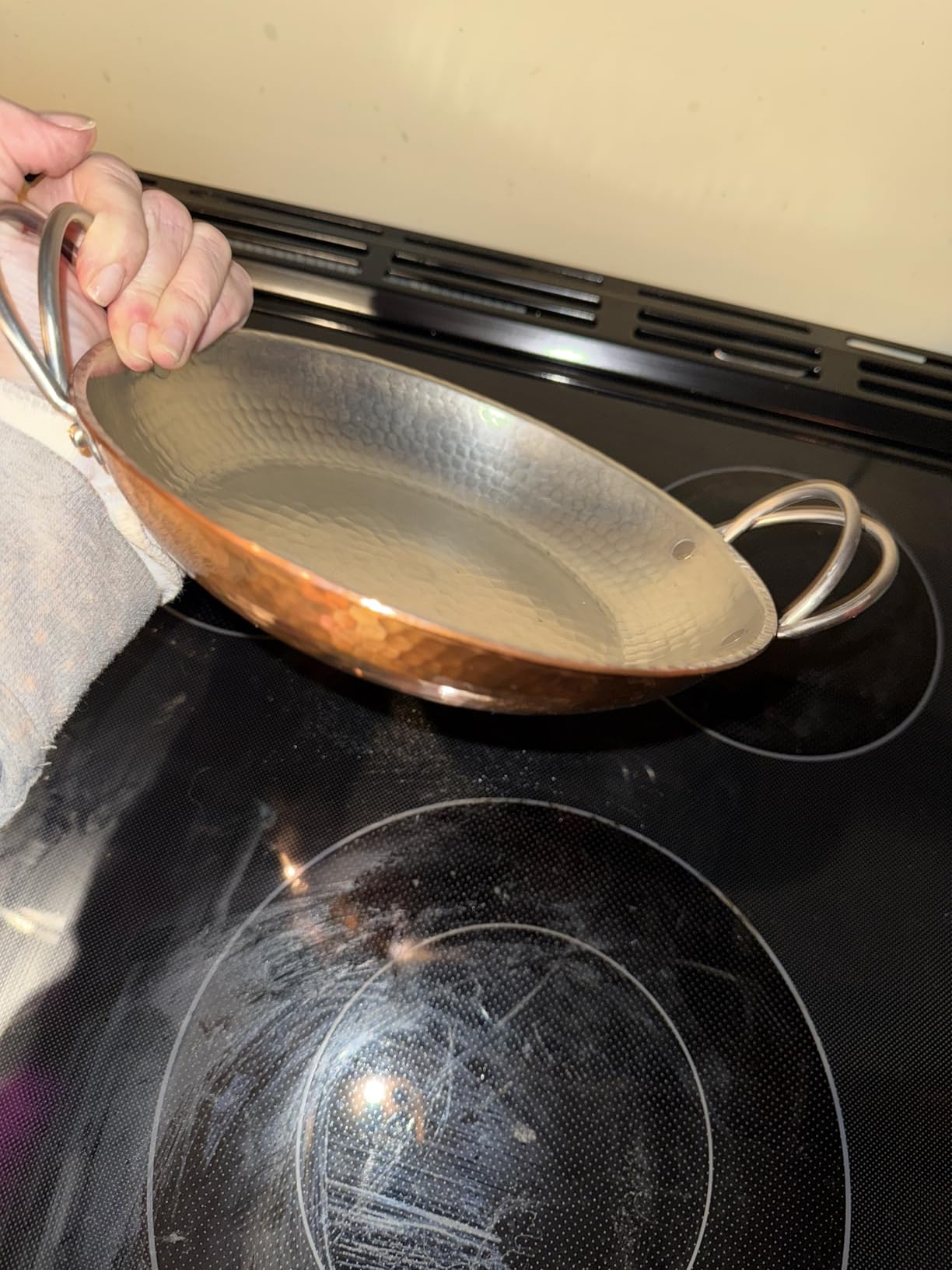 Sertodo 18 Inch Hand-Hammered Copper Paella Pan | Heavy-Gauge Pure Copper Frying Pan & Skillet | Artisan Cookware customer photo 1