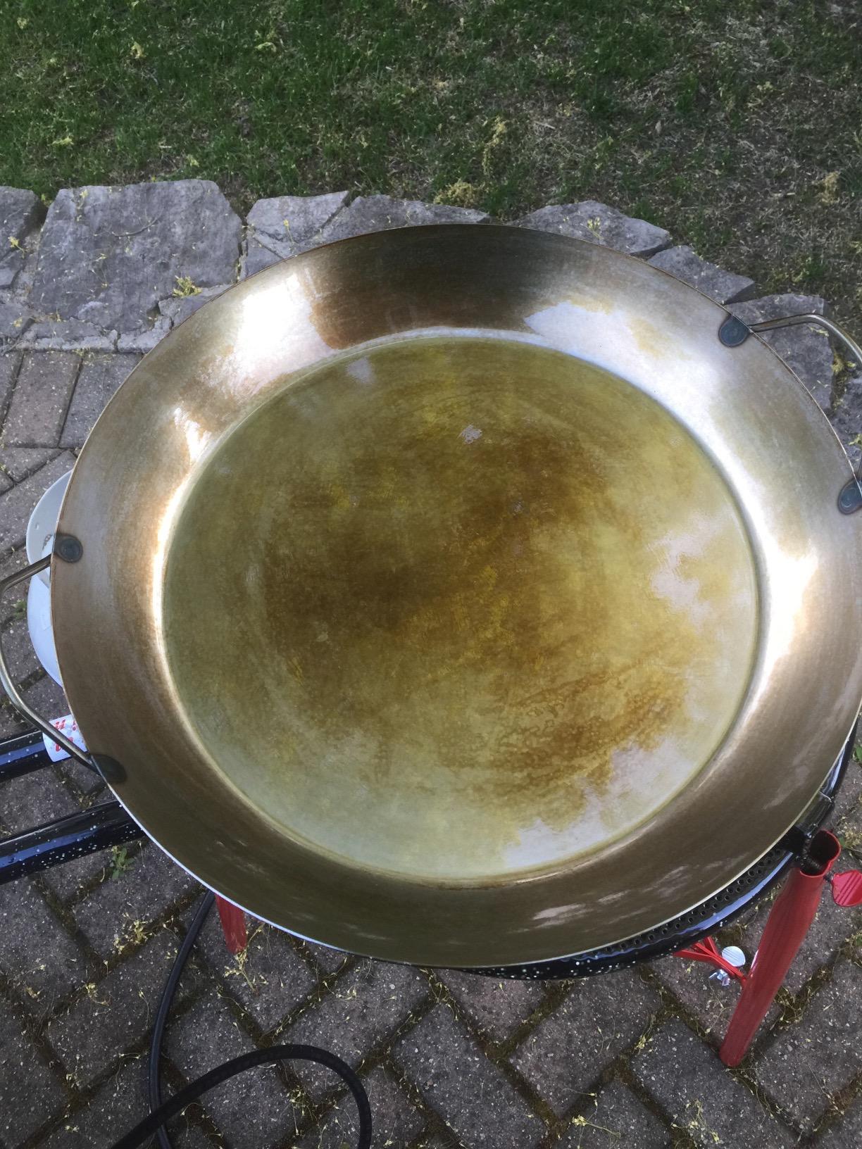 Bourgeat Black Carbon Steel Paella Pan, 15 3/4