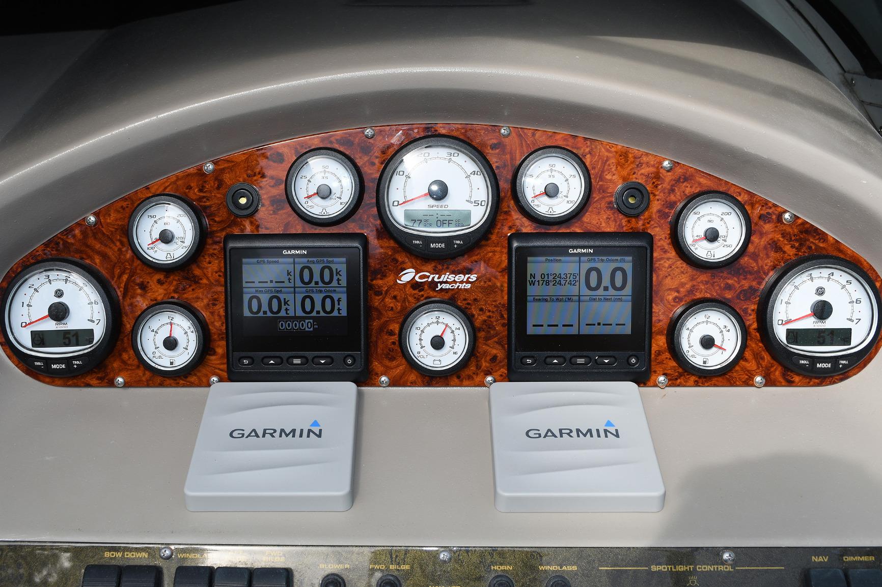 Garmin GMI 20 Marine Instrument Display customer photo 1