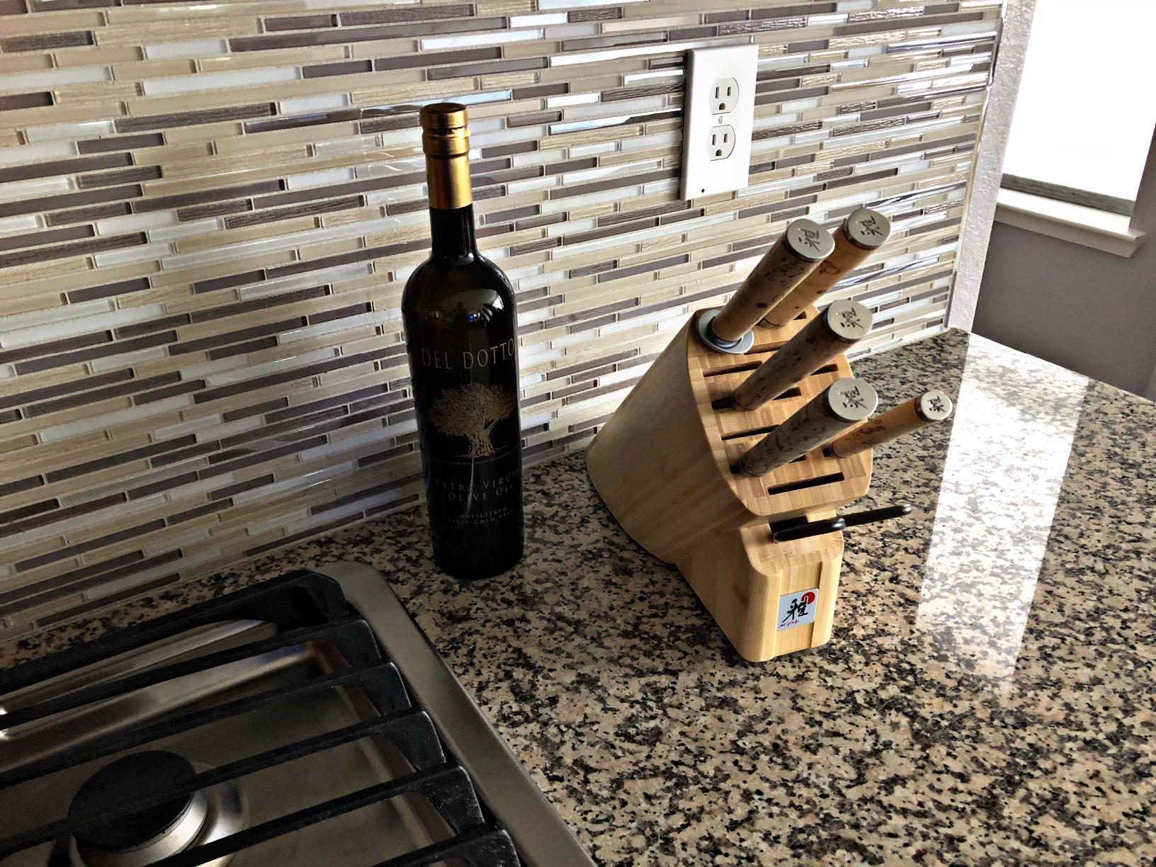 Miyabi Birchwood GS2 7-pc Knife Block Set, Complete Kitchen Knife Set with Karelian Birch Handles, 101-Layer Damascus Pattern, Handcrafted in Seki, Japan customer photo 2