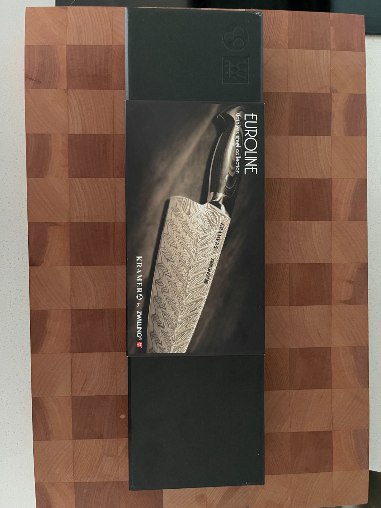 EUROLINE Damascus Collection 7-inch Razor-Sharp German Santoku Knife, Made in Company-Owned German Factory with Special Formula Steel perfected for almost 300 Years customer photo 1