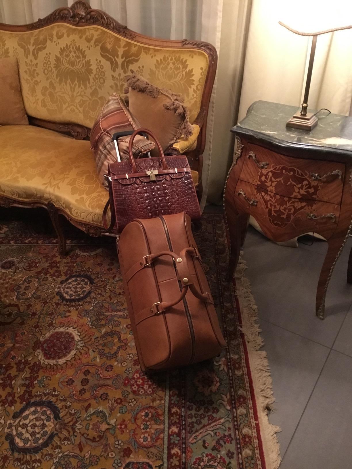 Leathario Leather Luggage travel duffle bag weekend overnight bag rolling suitcase customer photo 1