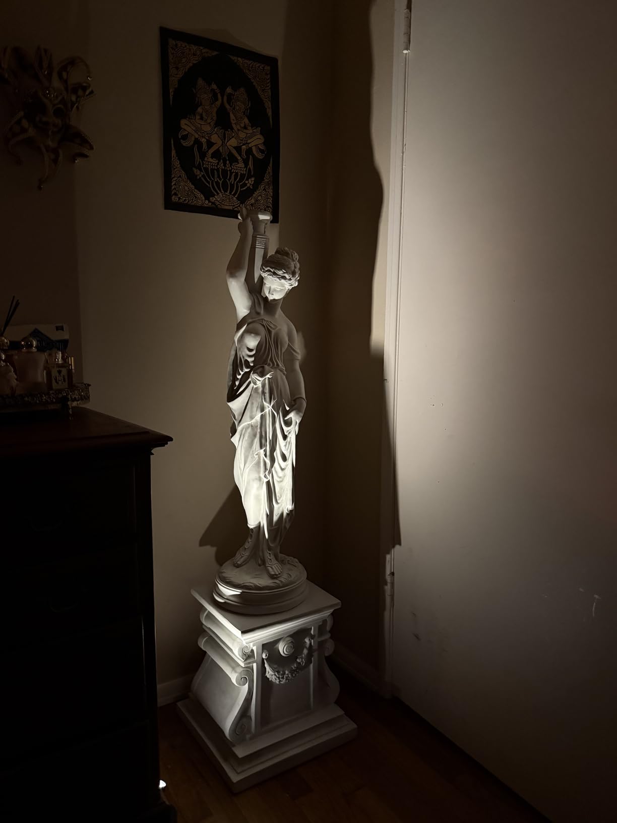 Design Toscano Dione the Divine Greek Water Woman Indoor/Outdoor Garden Statue, Grande, 38 inches tall, Cast Stone Resin, Antique Stone Finish customer photo 1