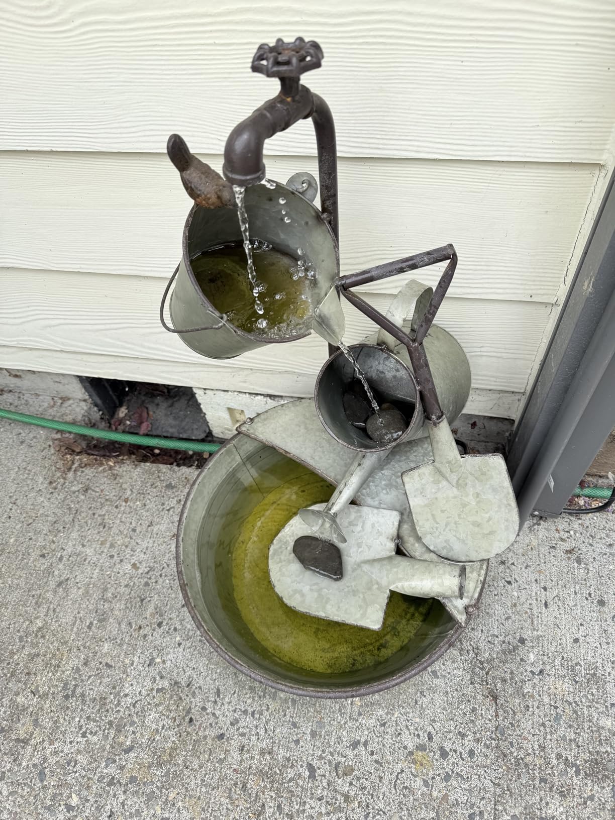 Alpine Corporation YHL106 Outdoor Floor 3-Tiered Metal Garden Tools Water Fountain, Tools and Faucet Waterfall, 28