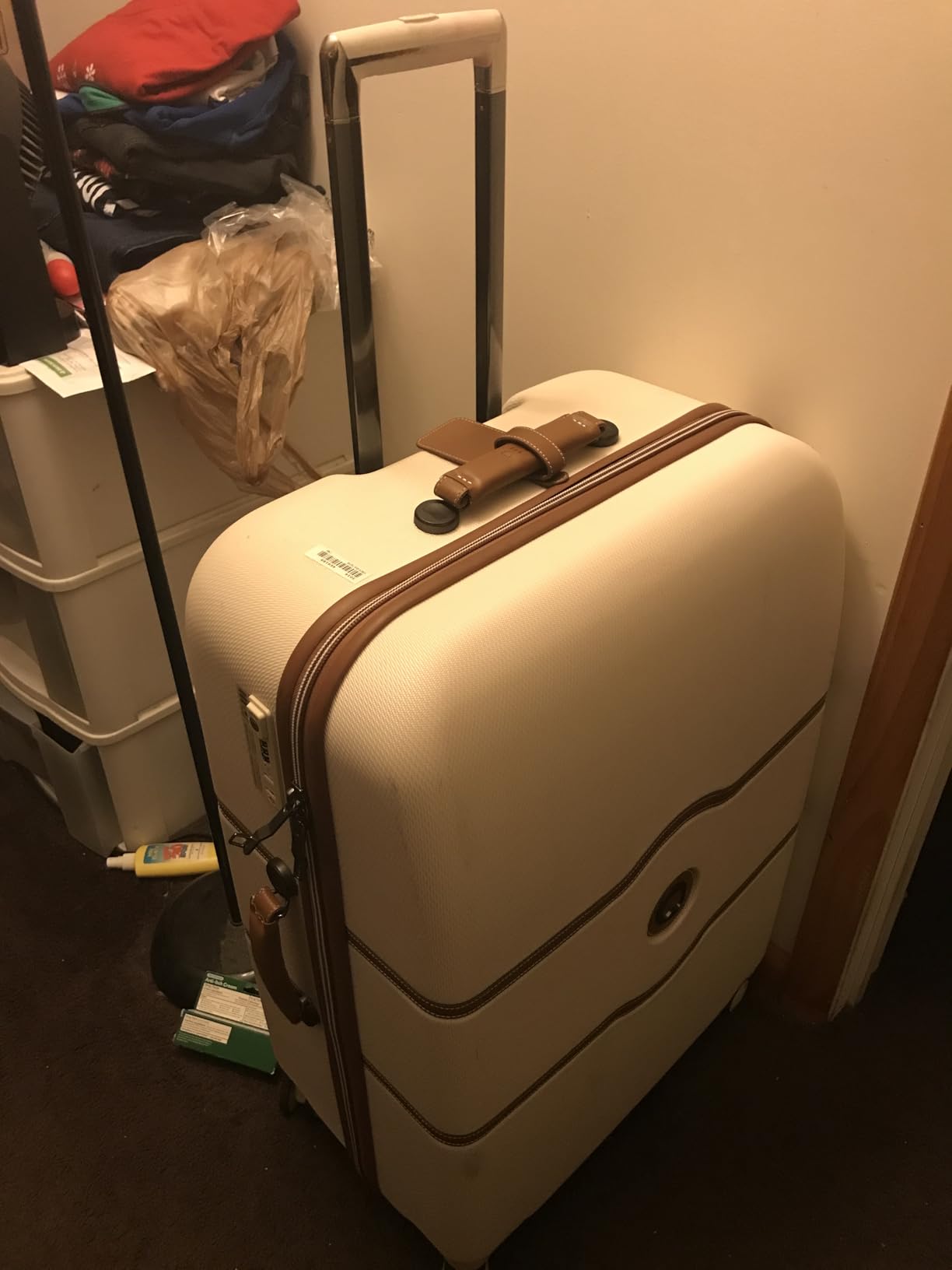DELSEY PARIS Chatelet Hard+ Hardside Luggage with Spinner Wheels, Angora, Carry-on 21 Inch customer photo 2