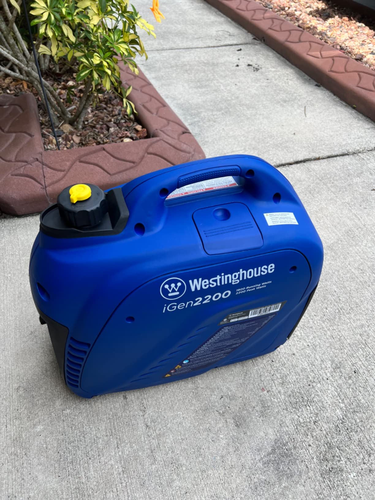 Westinghouse iGen2200 2200 Peak Watt Super Quiet & Lightweight Portable Inverter Generator, Gas Powered, Parallel Capable customer photo 2