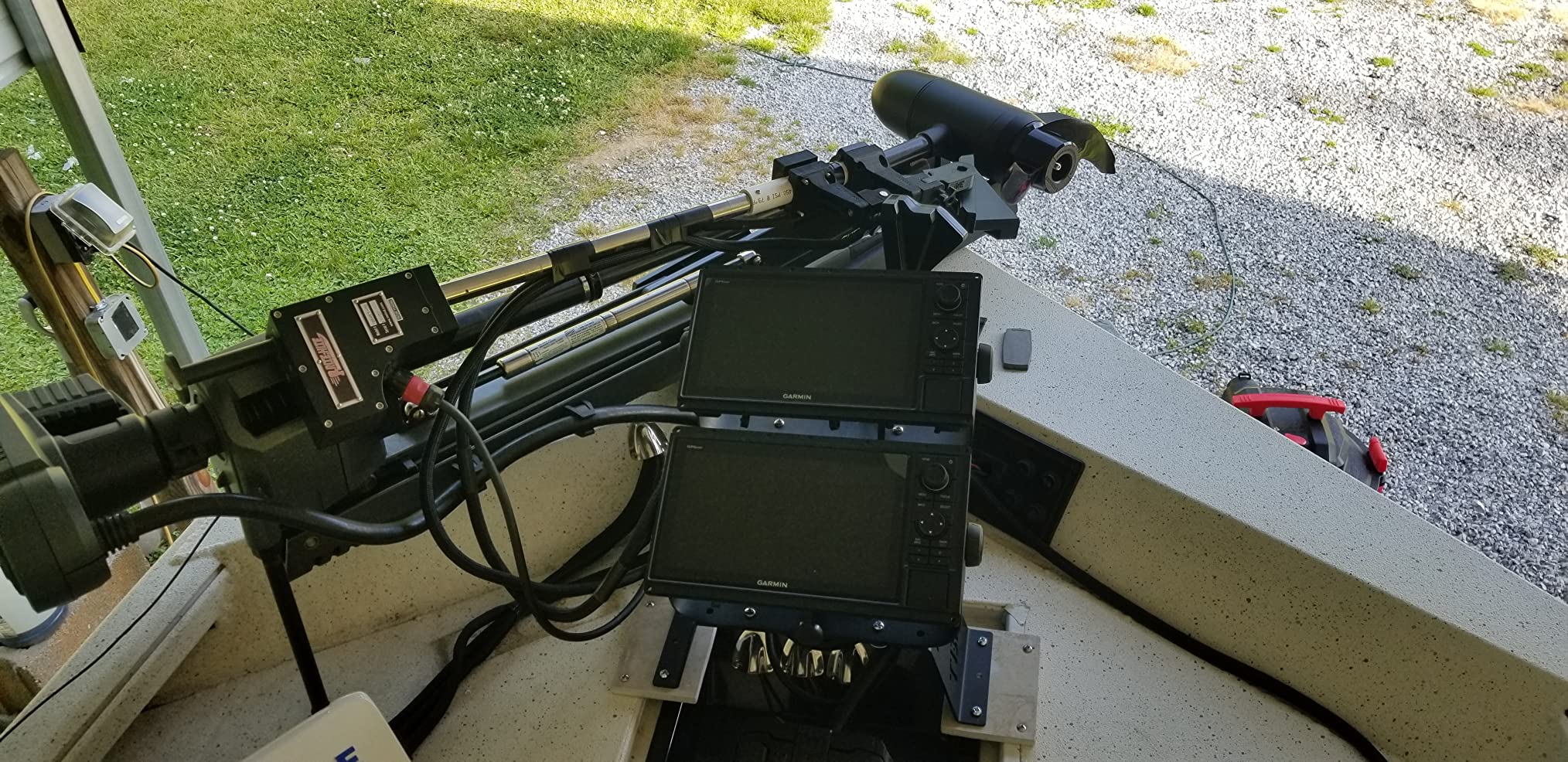 Garmin 010-01740-00 GPSMAP 1022 with Worldwide Basemap customer photo 1