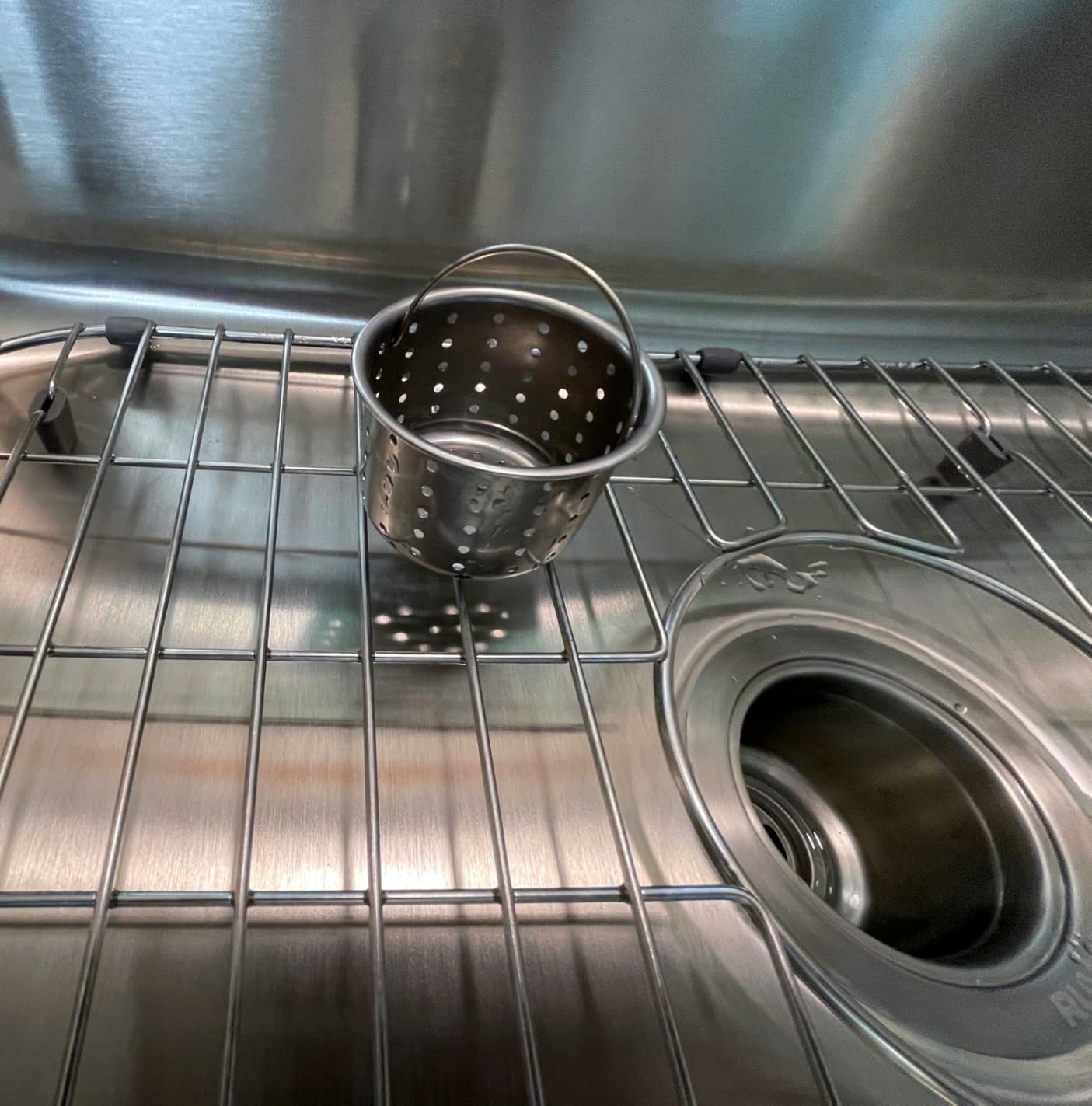 Ruvati 21-inch Undermount 16 Gauge Stainless Steel Bar Prep Kitchen Sink Single Bowl - RVM4131 customer photo 1