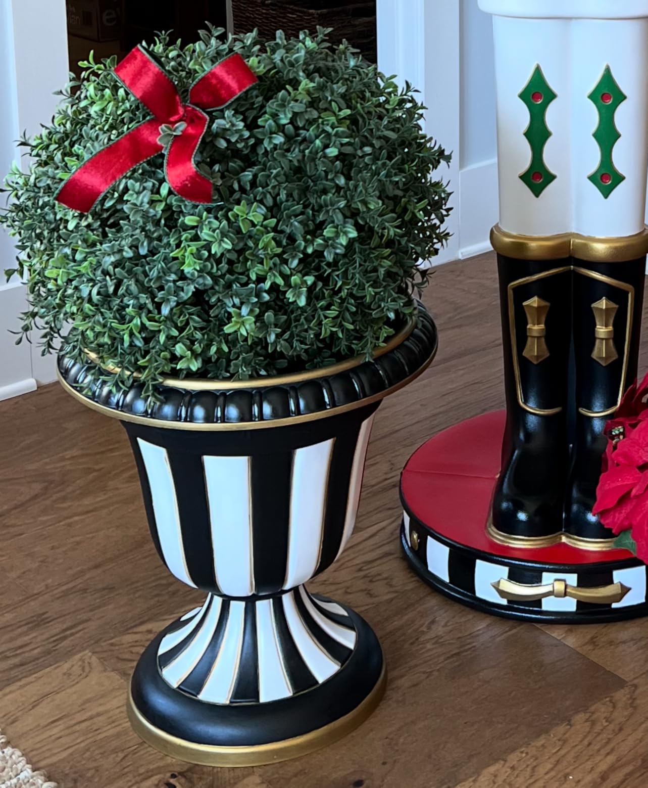 Arcadia Garden Products PL00BG Classic Traditional Plastic Urn Planter, 16
