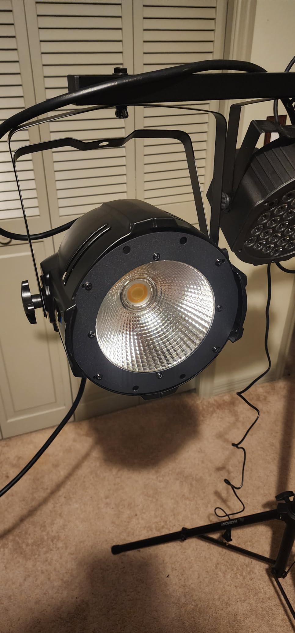 BETOPPER Stage Spotlights, 100W LED DMX Lights, Warm & Cold White Spot Lights COB Stage Lighting, Strobe Lighting for Church, Parties, Wedding, Theatre, Live Events, Stage etc.(1 Pack) customer photo 2