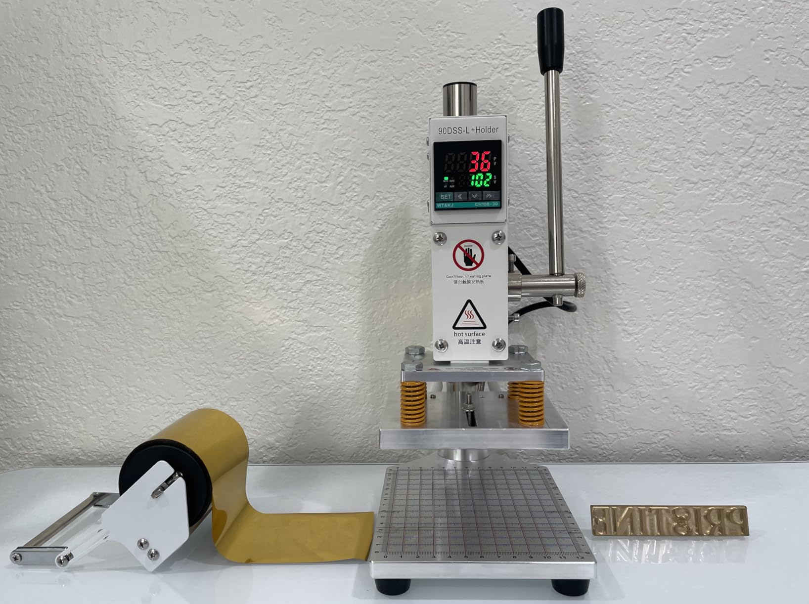 Upgraded Hot Foil Stamping Machine 5x7cm 110V Digital Embossing Machine Manual Tipper Stamper for Leather PU Paper Logo Embossing 1.97