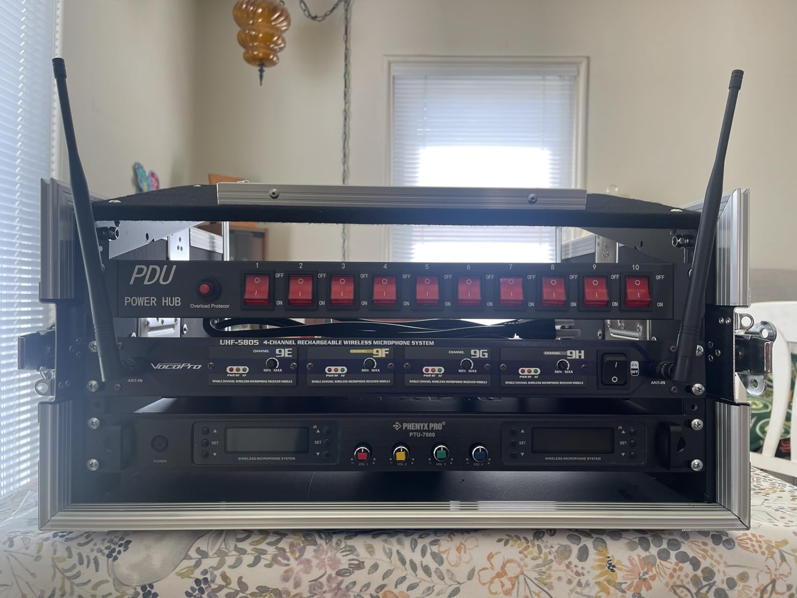 Sound Town 4U PA DJ Pro Audio Rack/Road ATA Case with 11U Slant Mixer Top, 20.2' Rackable Depth, 4 Space Size - Pro Tour Grade (STMR-4U) customer photo 1