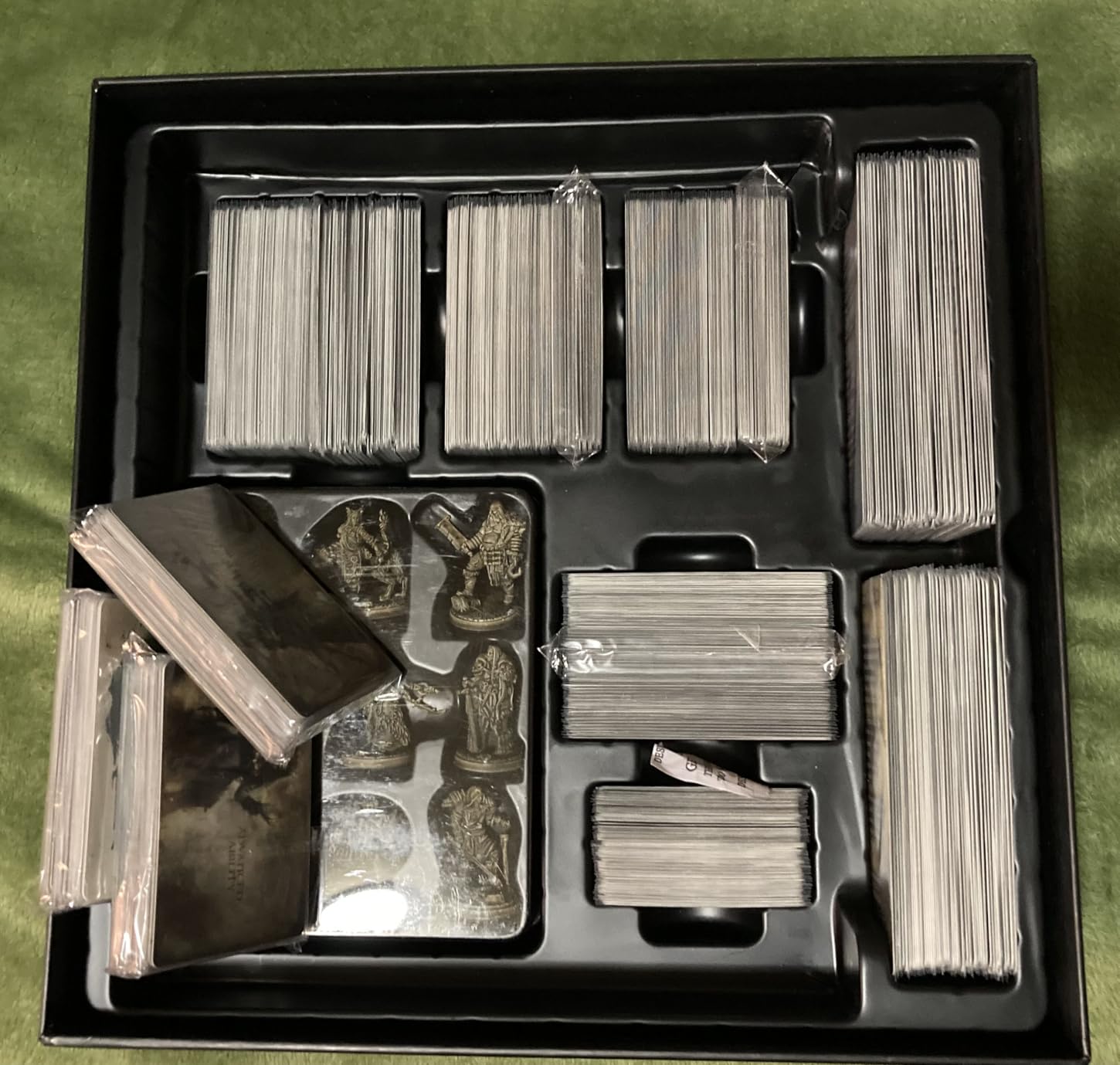 Kingdom Death: Monster Revised for Season 2 Compatible Sleeve Bundle (8805 X 4 + 8808 X 7 + 8831 X1 + 8833 X1) Sleeve Kings customer photo 2