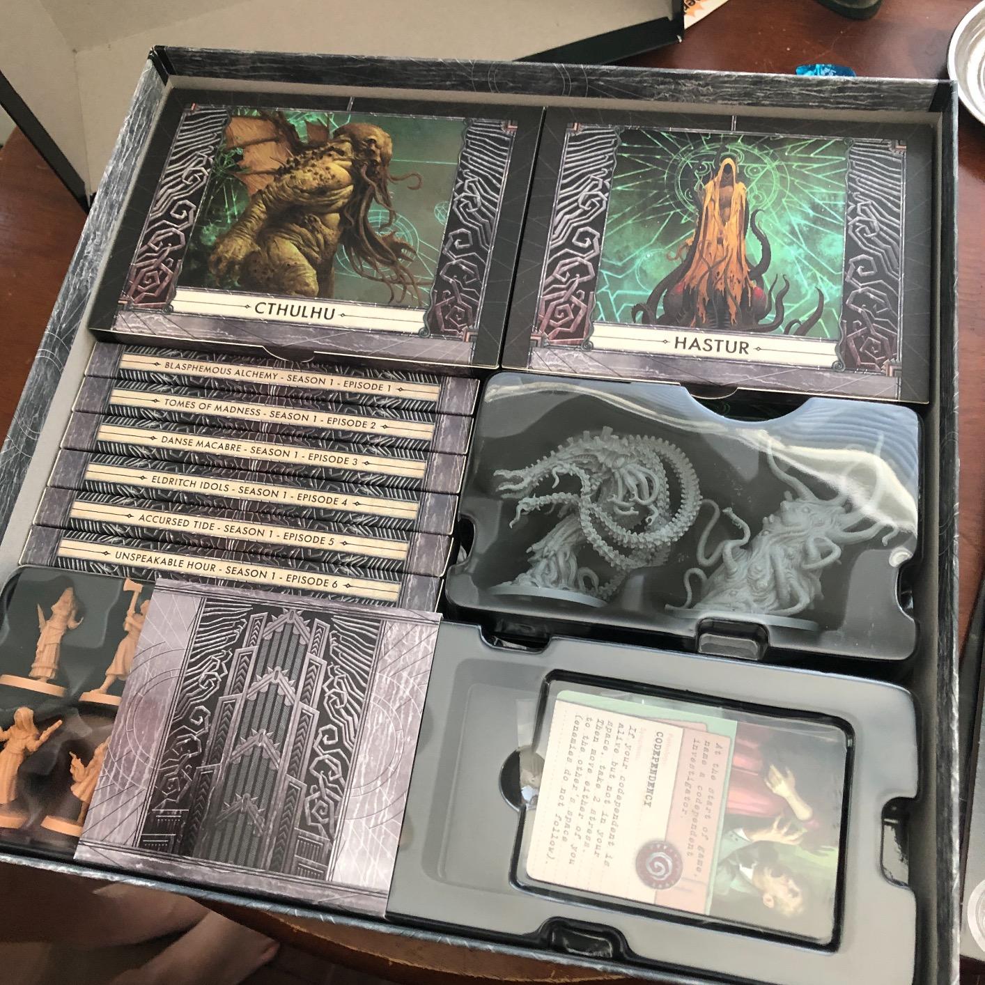 Cthulhu: Death May Die Board/Horror/Mystery/Cooperative Game for Adults and Teens | Ages 14+ | 1-5 Players | 90-120 Minutes | Made by CMON customer photo 1