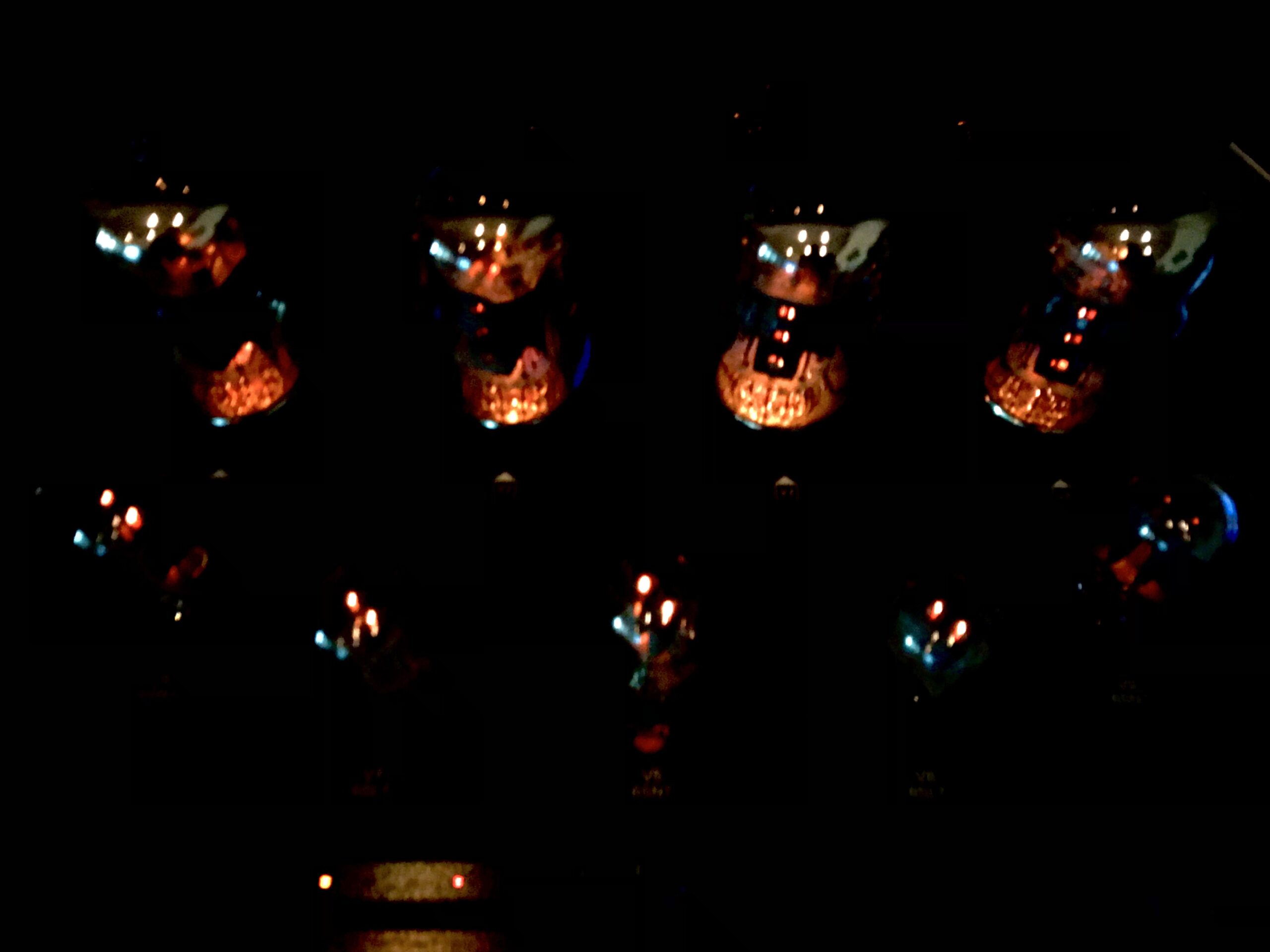 R8 KT88 Tube Amplifier Hi-Fi Integrated Vacuum Tube Amp with Headphone Output KT88，EL34 Replaceable (Black) customer photo 2