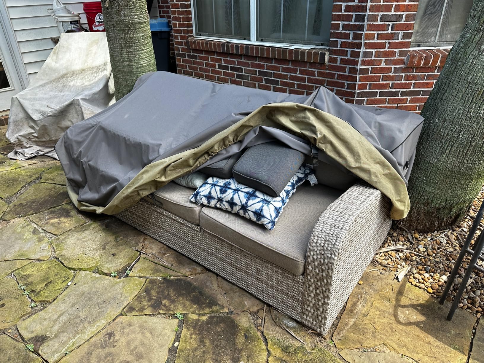KylinLucky Large Waterproof Patio Sofa Cover 88 x 40 x 33 inches 600D, Heavy Duty 3-Seater Outdoor Couch Cover with Air Vent & Straps, Grey customer photo 2
