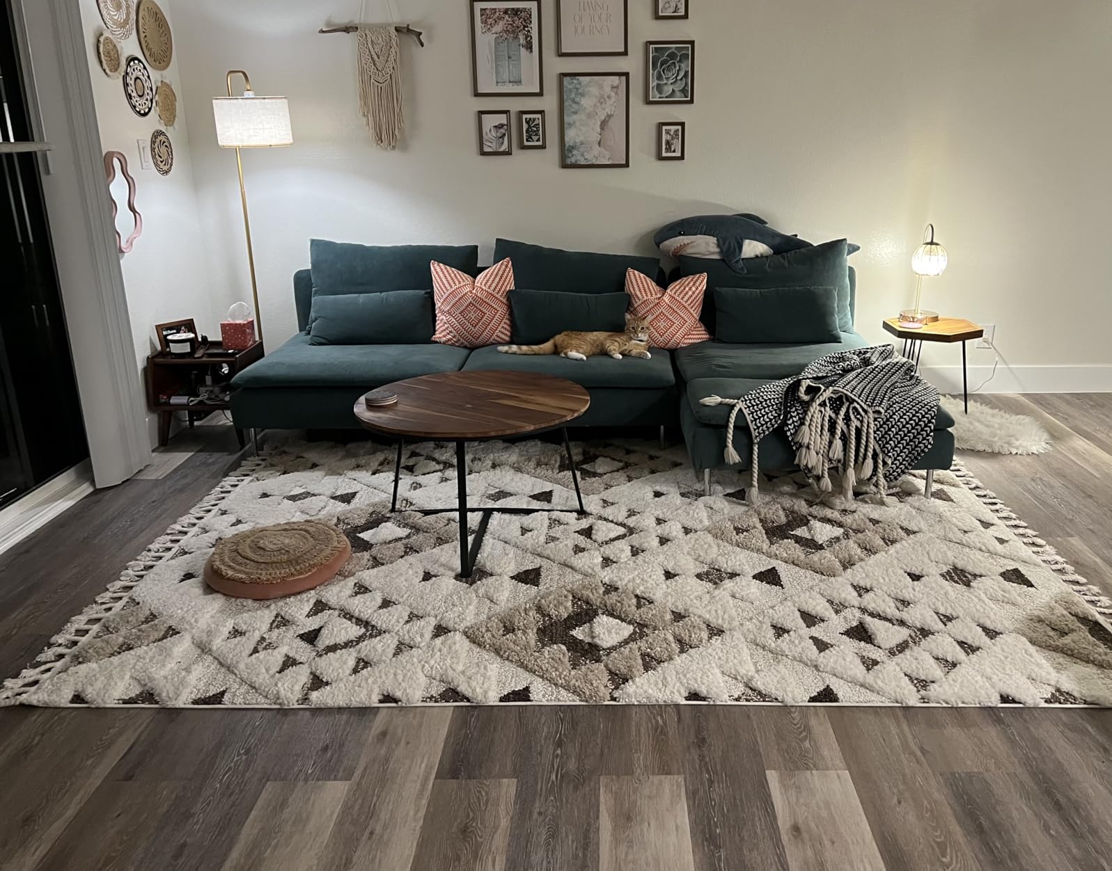 SAFAVIEH Area Rug 10x14 - Moroccan Tassel Shag Collection - Large - Ivory & Brown, Non-Shedding & Easy to Clean, Plush High-Low Texture customer photo 2