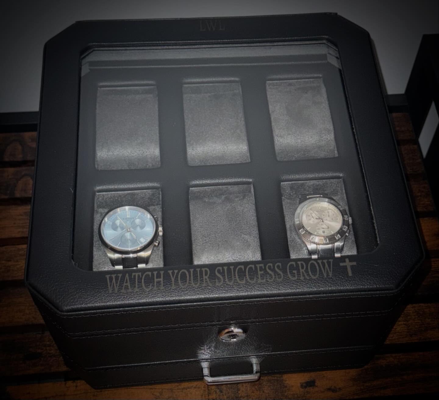 ROTHWELL 6 Slot Leather Watch Box with Valet Drawer - Luxury Case Display Organizer, Microsuede Liner, Locking Mens Jewelry Watches Holder (Tan/Brown) customer photo 2