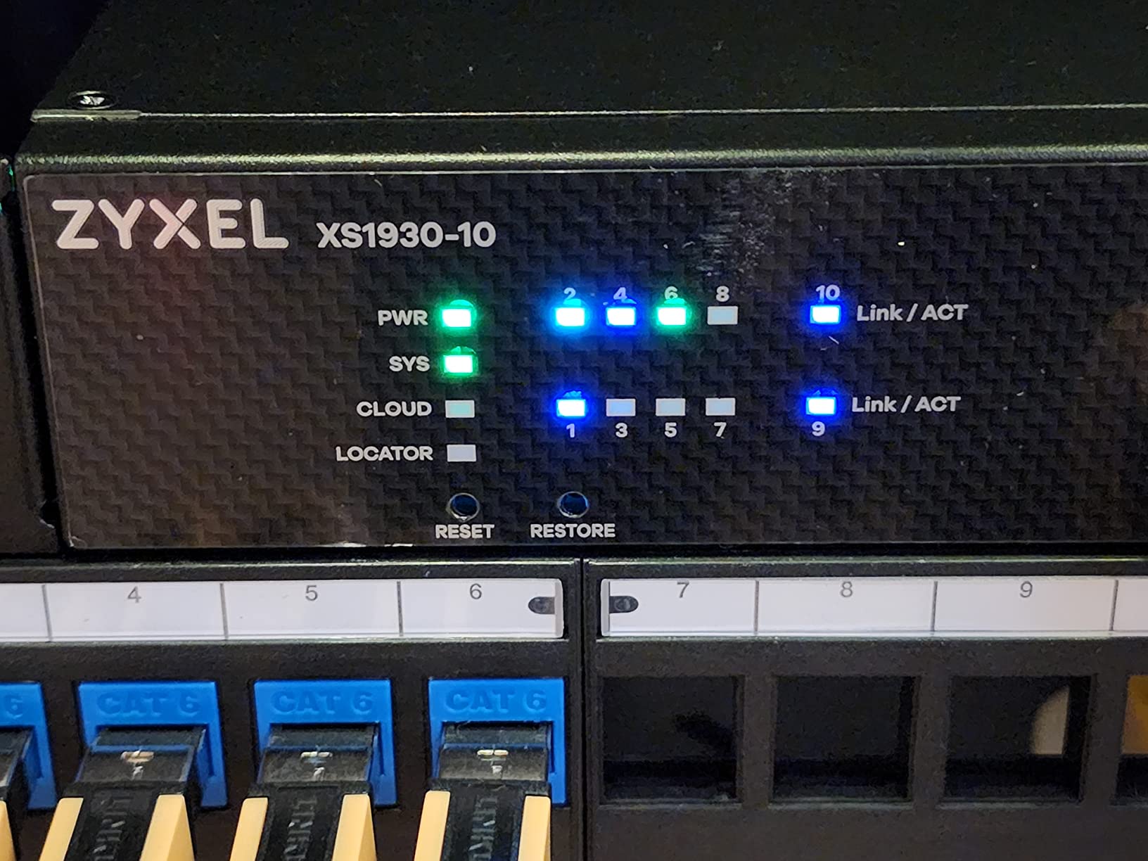 Zyxel XS1930-10 8-Port Multi-Gigabit Smart Layer 2+ Managed Switch, 8 x RJ-45, 2 x 10G SFP+, Optional Nebula Cloud, Rackmount customer photo 1