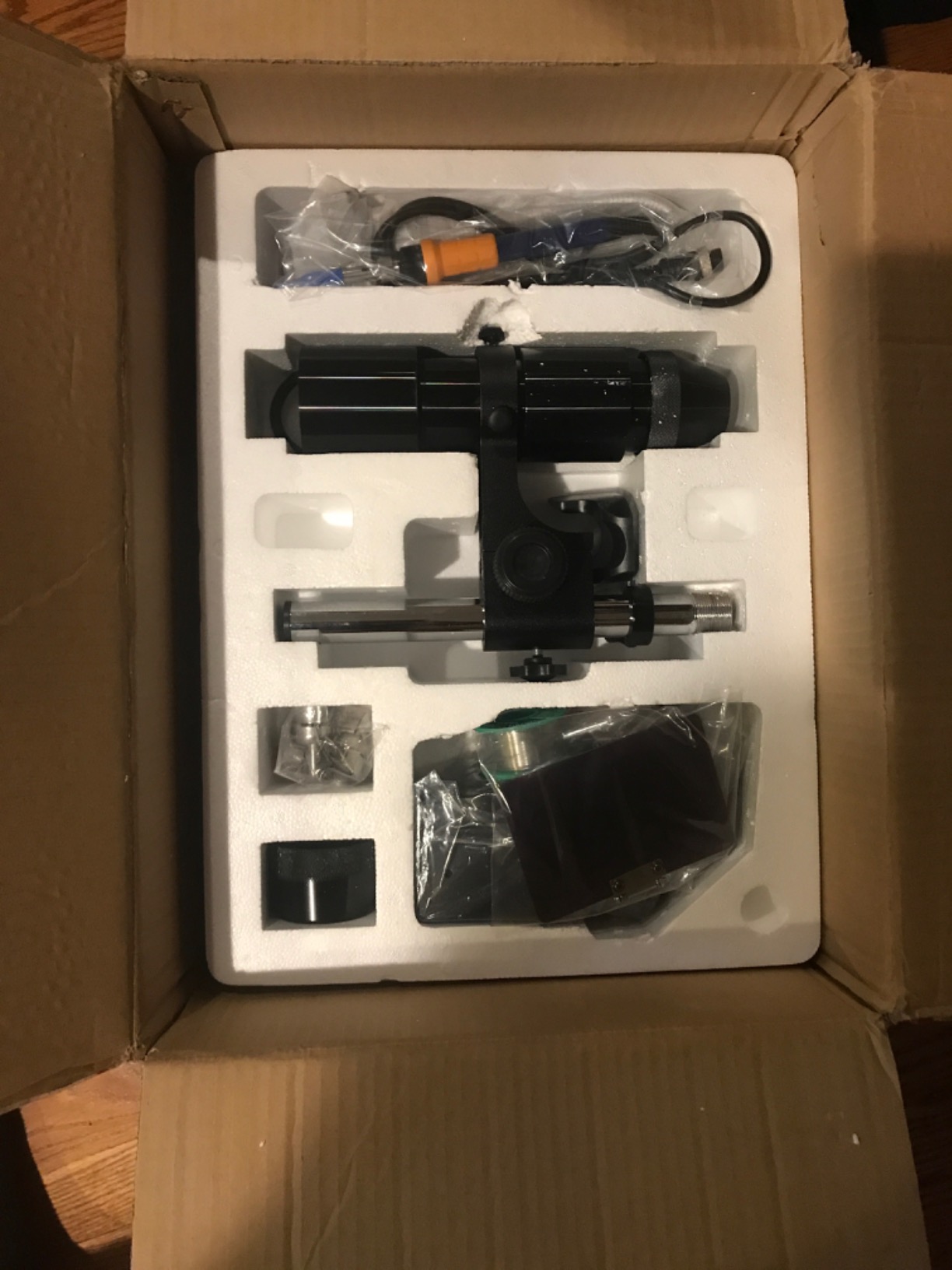 YIHUA 1000B- 4 in 1 Station - IR Infrared BGA, Preheater, Soldering Station and Hot Air Rework Station, plus a Temp Sensor, C/F display, PCBs Holder, LED Lamp and more. customer photo 2