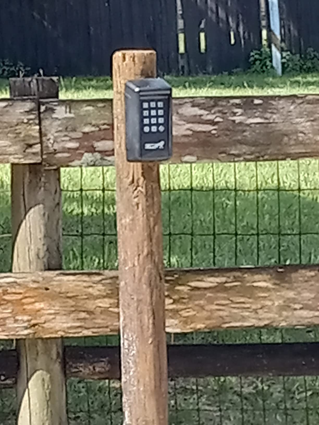 Mighty Mule Wireless Digital Keypad customer photo 1