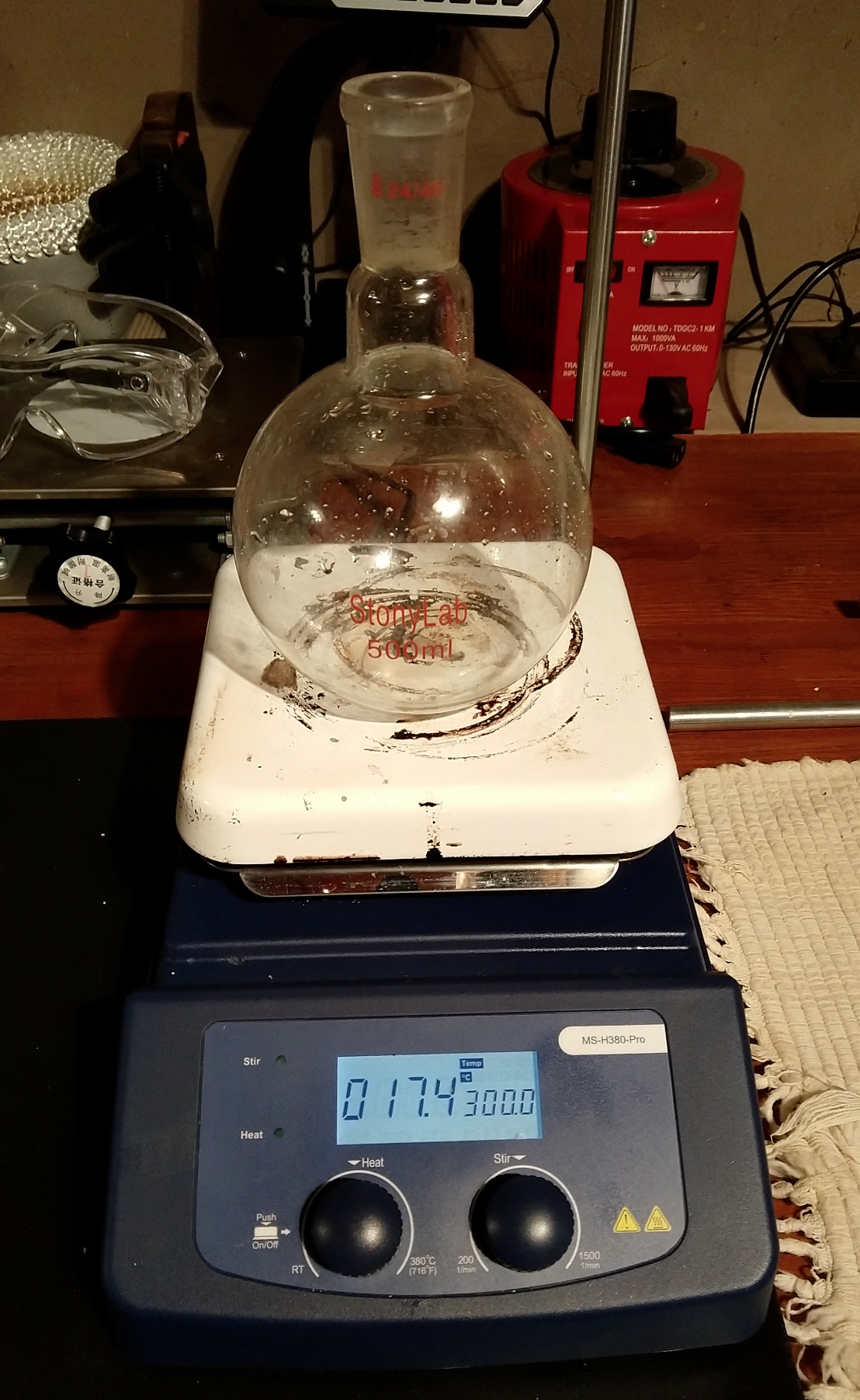 ONiLAB 380C LCD Digital Hotplate Magnetic Stirrer with Ceramic Coated Aluminum Work Plate, 200-1500rpm, 5L, Temp Probe Sensor & Support Stand & Stirring Bar Included customer photo 1