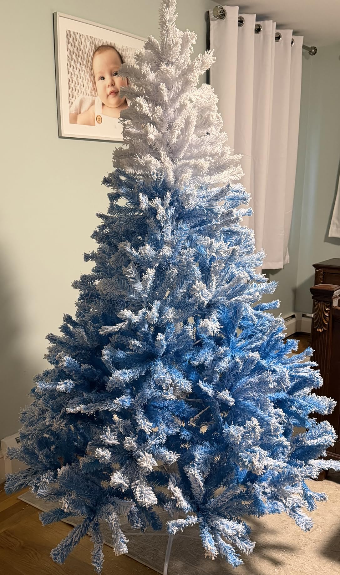 Goplus 9ft Pre-Lit Artificial Christmas Tree, Premium PVC Snow Flocked Hinged Pine Tree with Metal Stand and LED Lights customer photo 1