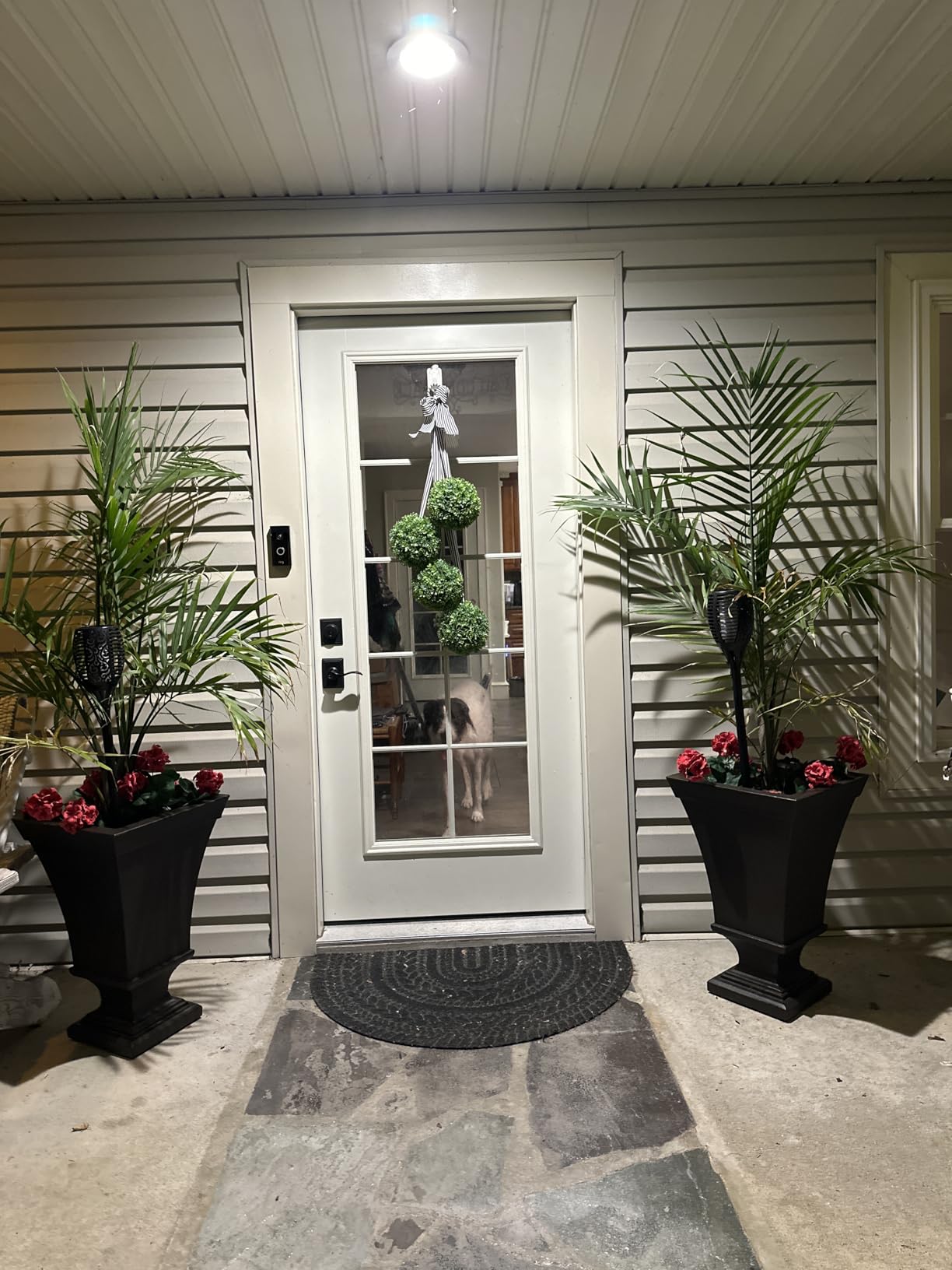 Mayne Vienna 25in Tall Urn Planter - Black - 16in L x 16in W x 25in H - with 3 Gallon Built-in Water Reservoir (5892-B) customer photo 1
