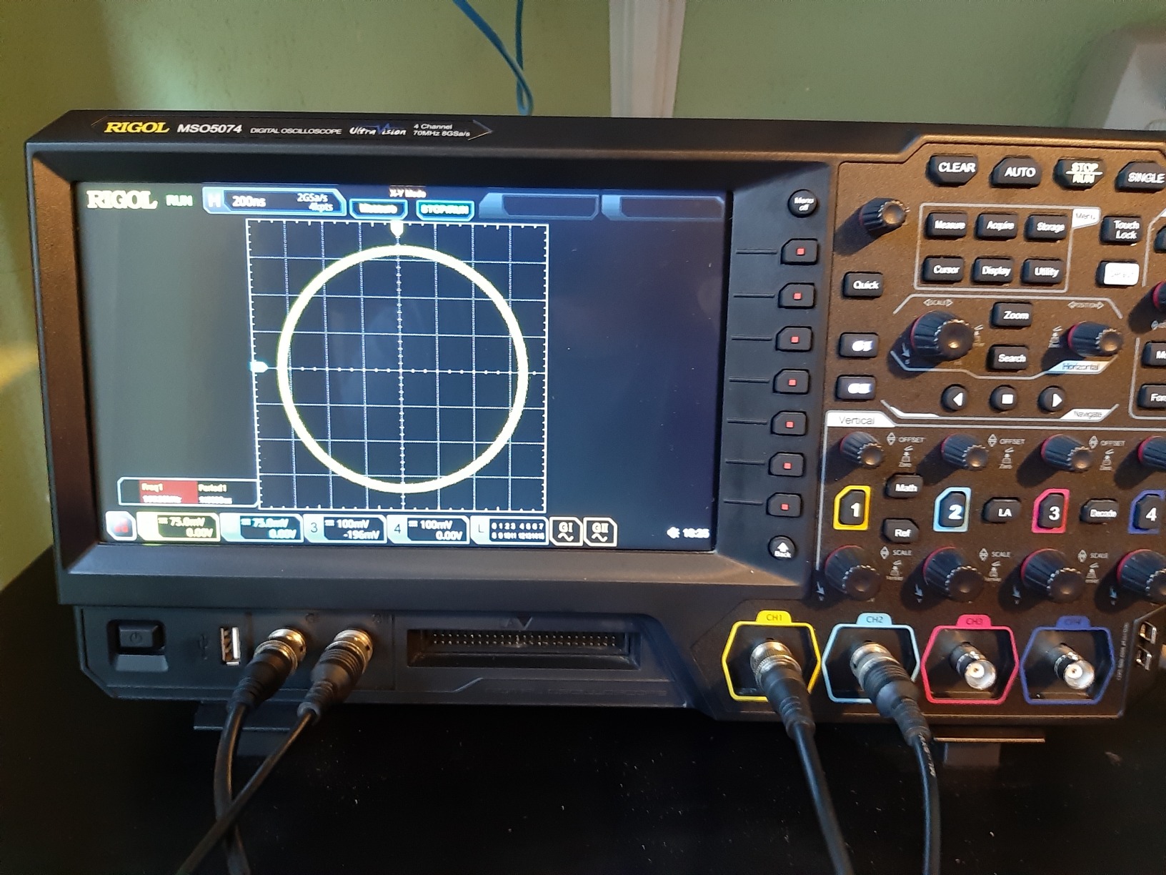 Rigol MSO5074 - Four Channel, 70 MHz Digital/Mixed Signal Oscilloscope customer photo 1