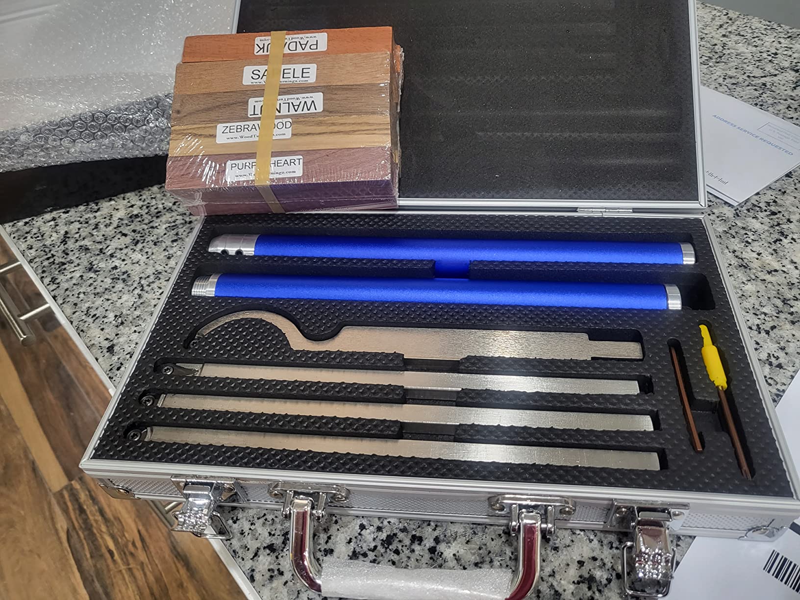 Carbide Tipped Wood Turning Tools Set, Latest Lathe Rougher Finisher Swan Neck Hollowing Tools with Interchangeable Aluminum Alloy Grip Handle customer photo 1