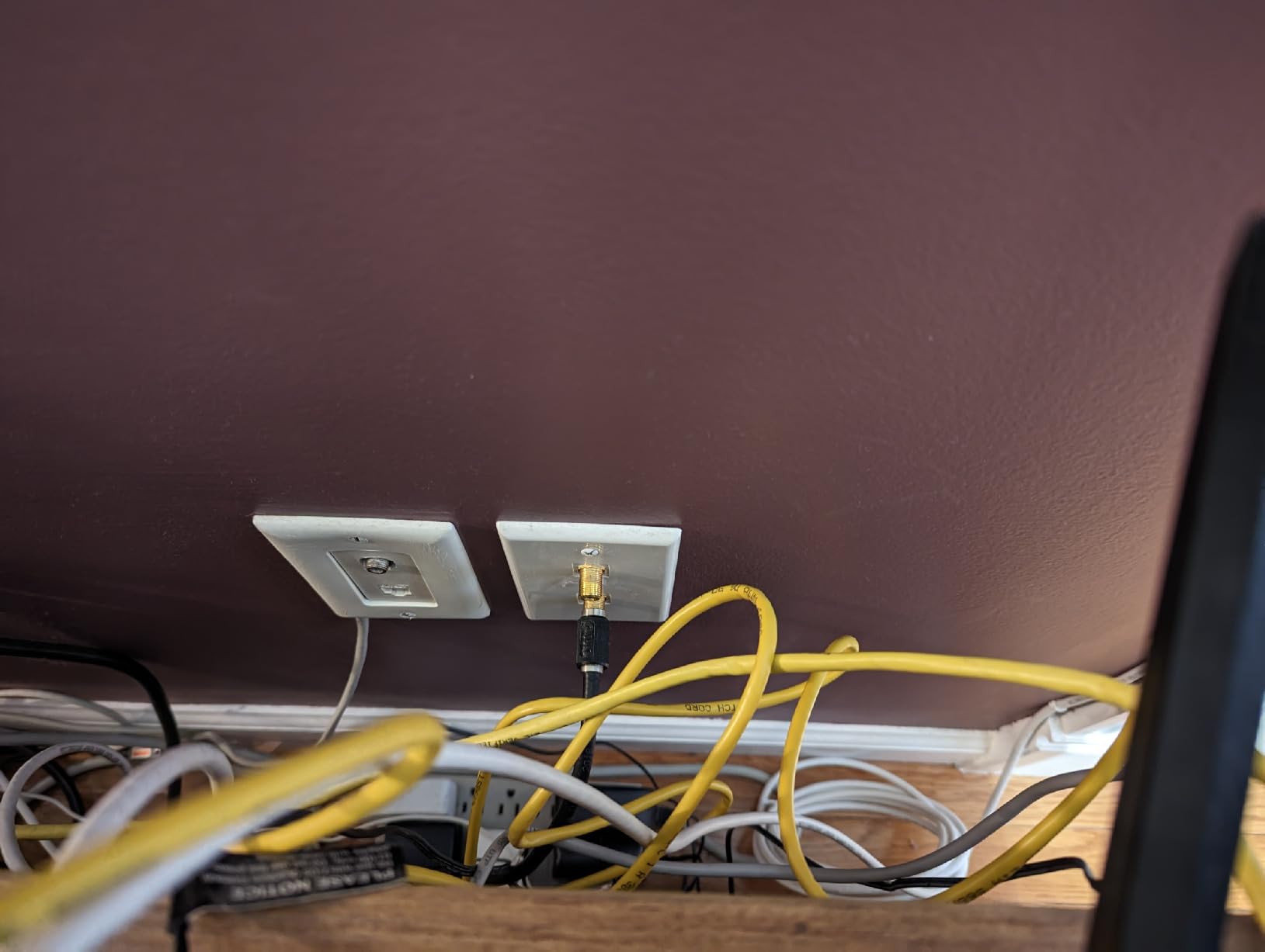 Hitron MoCA 2.5 Network Adapter (2-Pack) - Requires Connected Coax Network | Up to 1 Gbps Ethernet Over Existing Coax | Ideal for Cable Internet Homes | 2 HTEM4 Adapters customer photo 2