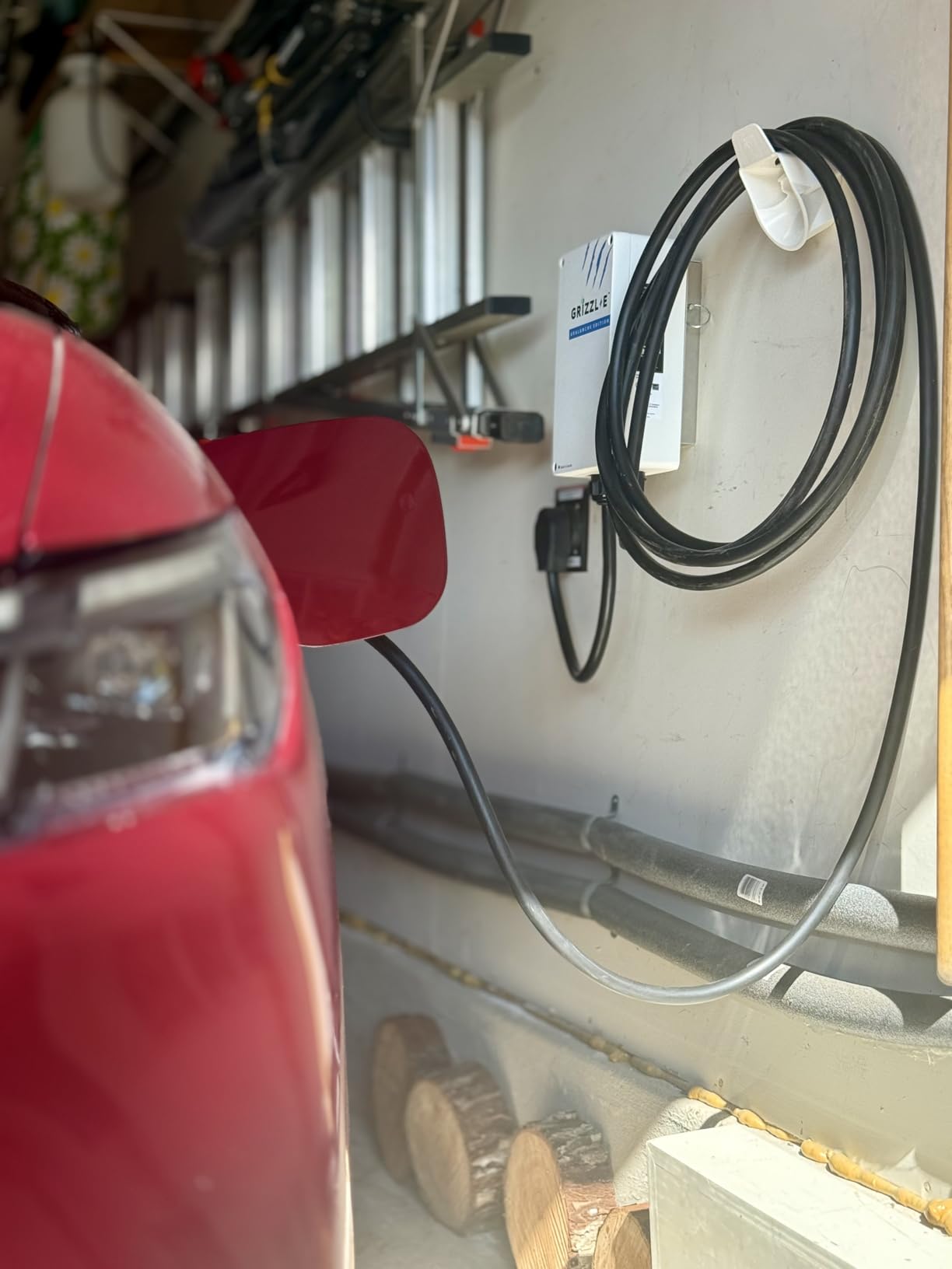 Grizzl-E Classic Level 2 Electric Vehicle (EV) Charger up to 40 Amp, UL Certified Indoor/Outdoor Electric Car Fast Wall Charging Station, NEMA 14-50 Plug, 24 feet Premium Cable, Avalanche Edition customer photo 2