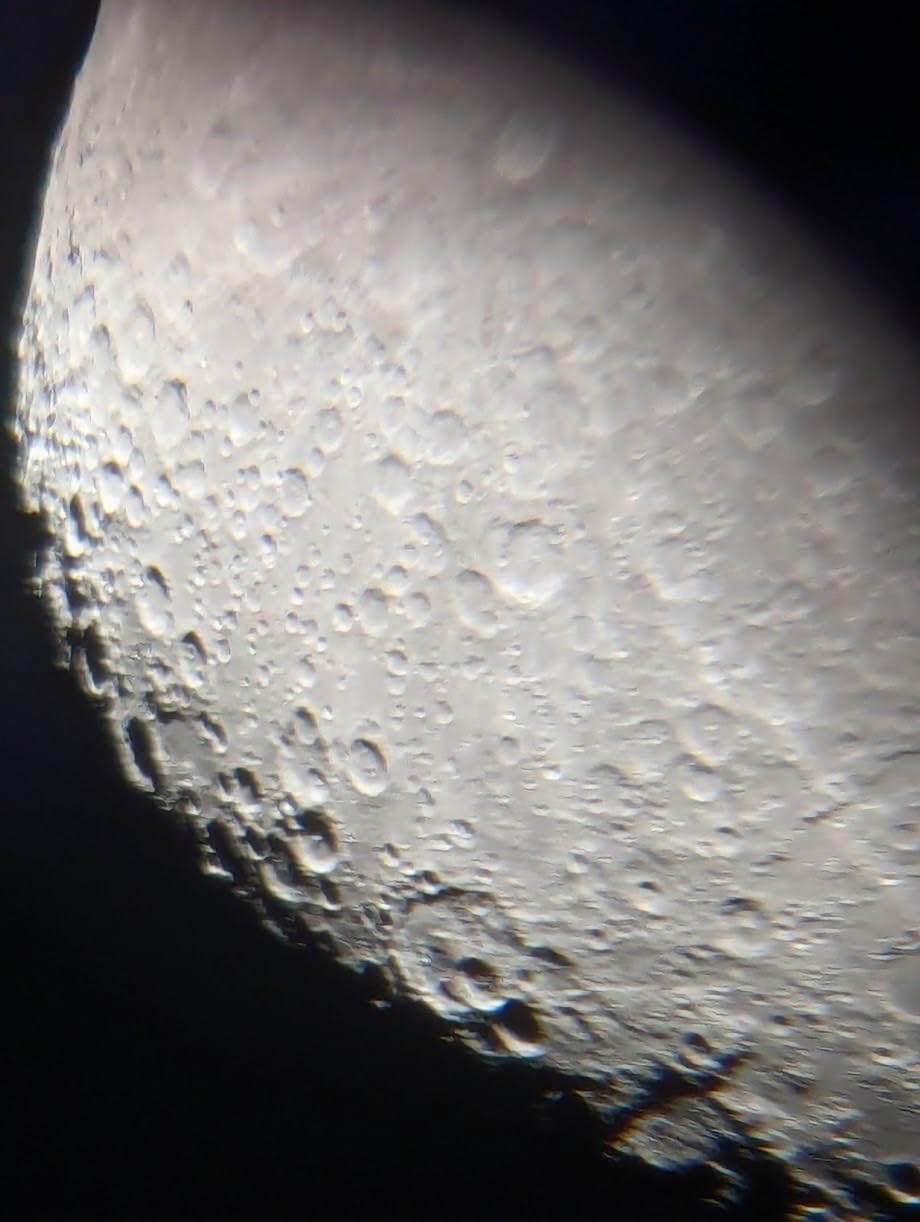 Celestron StarSense Explorer DX 5-inch App-Enabled Telescope - 130mm Schmidt-Cassegrain with Smartphone Dock & StarSense App - iPhone & Android Compatible - Easy-to-Use for Beginners customer photo 2