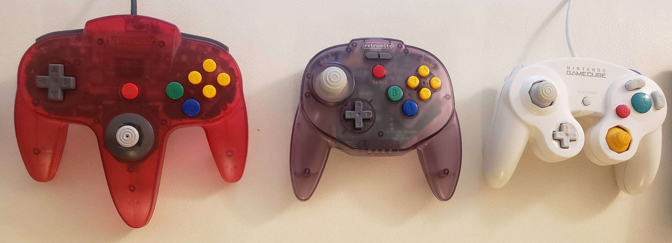 Retro-Bit Tribute 64 2.4 GHz Wireless Controller V2 for Nintendo 64 (N64), Switch Online, PC, MacOS, RetroPie, Raspberry Pi and Other USB Devices (Atomic Purple) customer photo 2