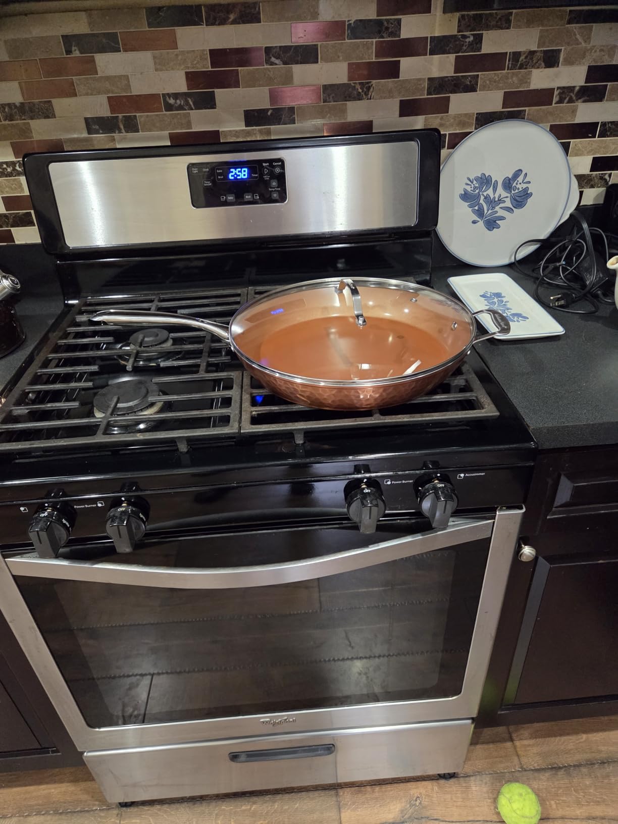 Gotham Steel Hammered Copper 14 Inch Non Stick Frying Pan with Lid, Nonstick Frying Pan with Ceramic Coating and Induction Plate for Even Heating, Oven / Dishwasher Safe, 100% Healthy & Non Toxic customer photo 1
