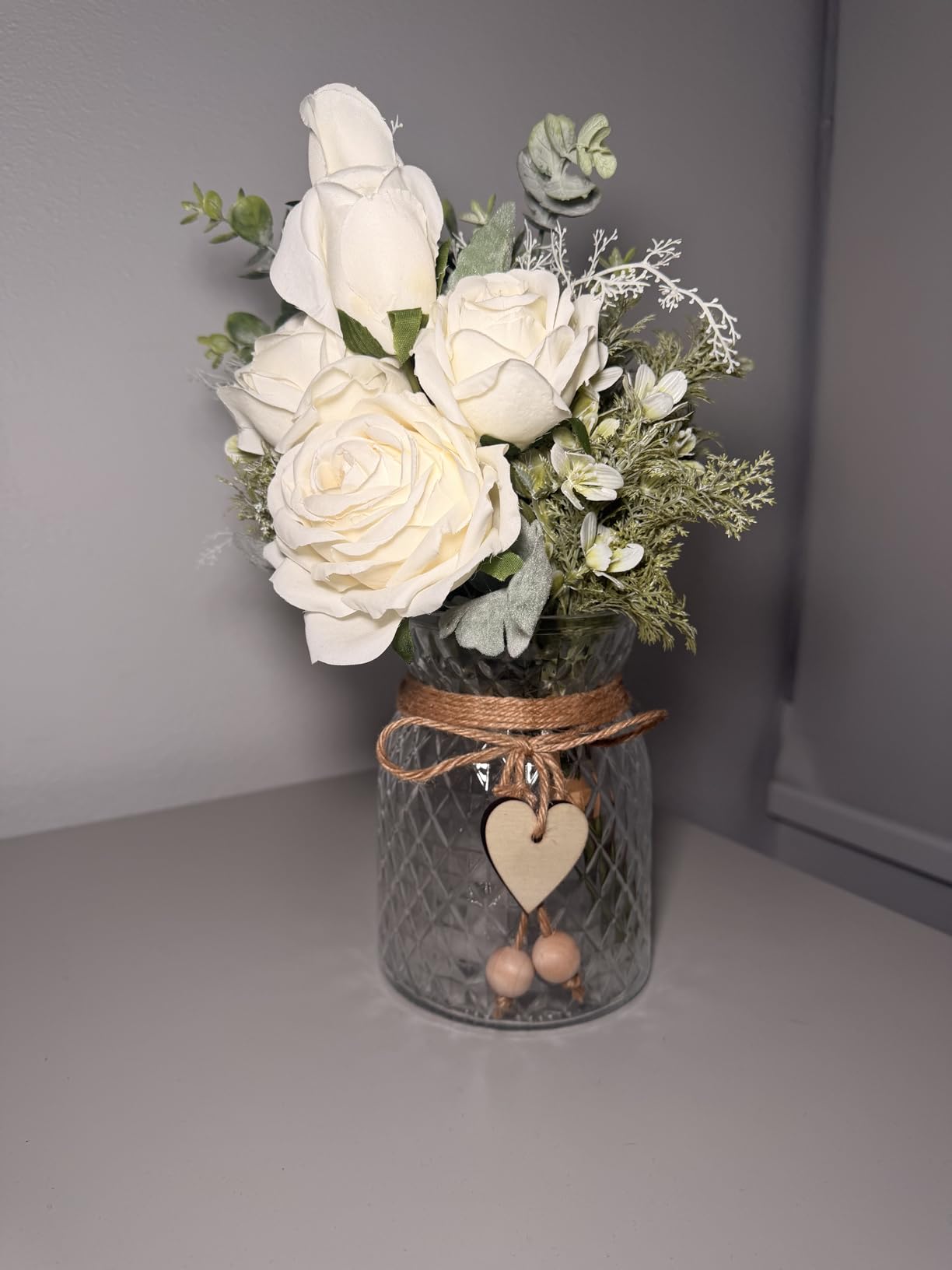 YJ Fake Flowers with Vase - Silk Roses Artificial Flowers in Vase, Faux Flower Arrangement for Home Office Dining Table Centerpiece customer photo 1