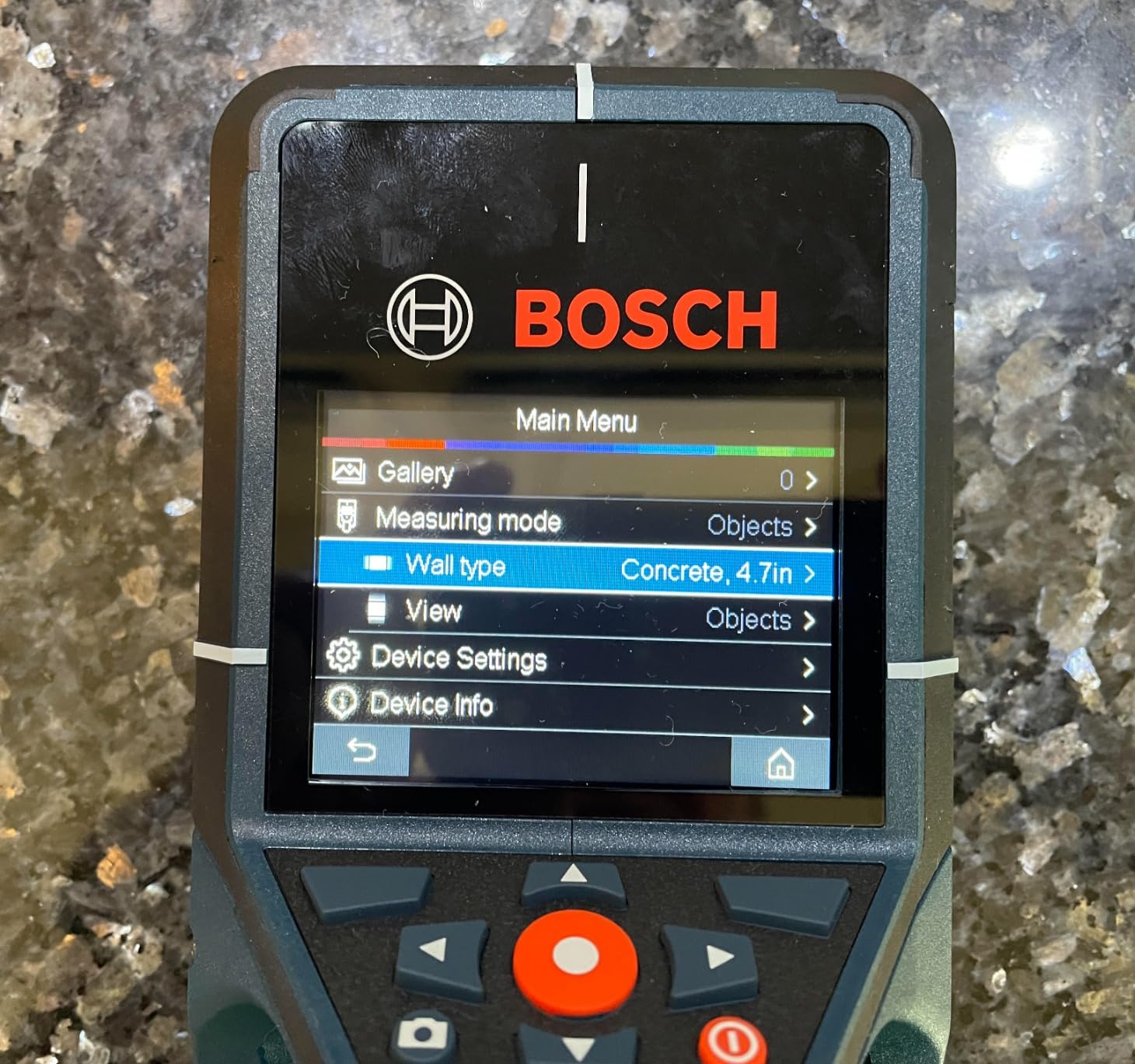 BOSCH D-TECT200C 12V Max Wall and Floor Scanner, Includes 2.0 Ah 12V Max Lithium-Ion Battery & Charger, USB Cable, & Soft Pouch customer photo 1