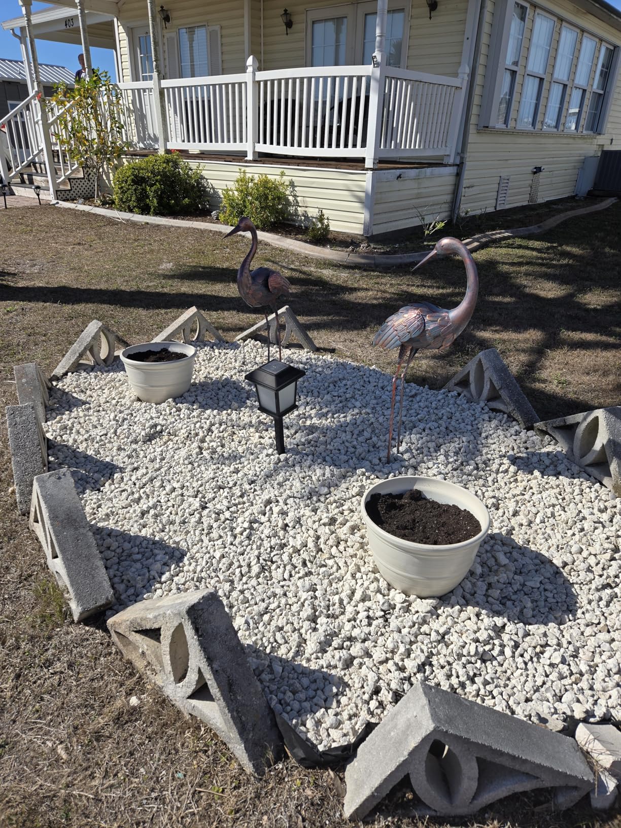 chisheen Crane Garden Statues Outdoor Yard Decorations Metal Heron Yard Art Bird Sculpture Decor for Outside Lawn Patio Large Size, for Women Mom,Set of 2 customer photo 1